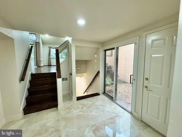 165 SAYRE DRIVE
