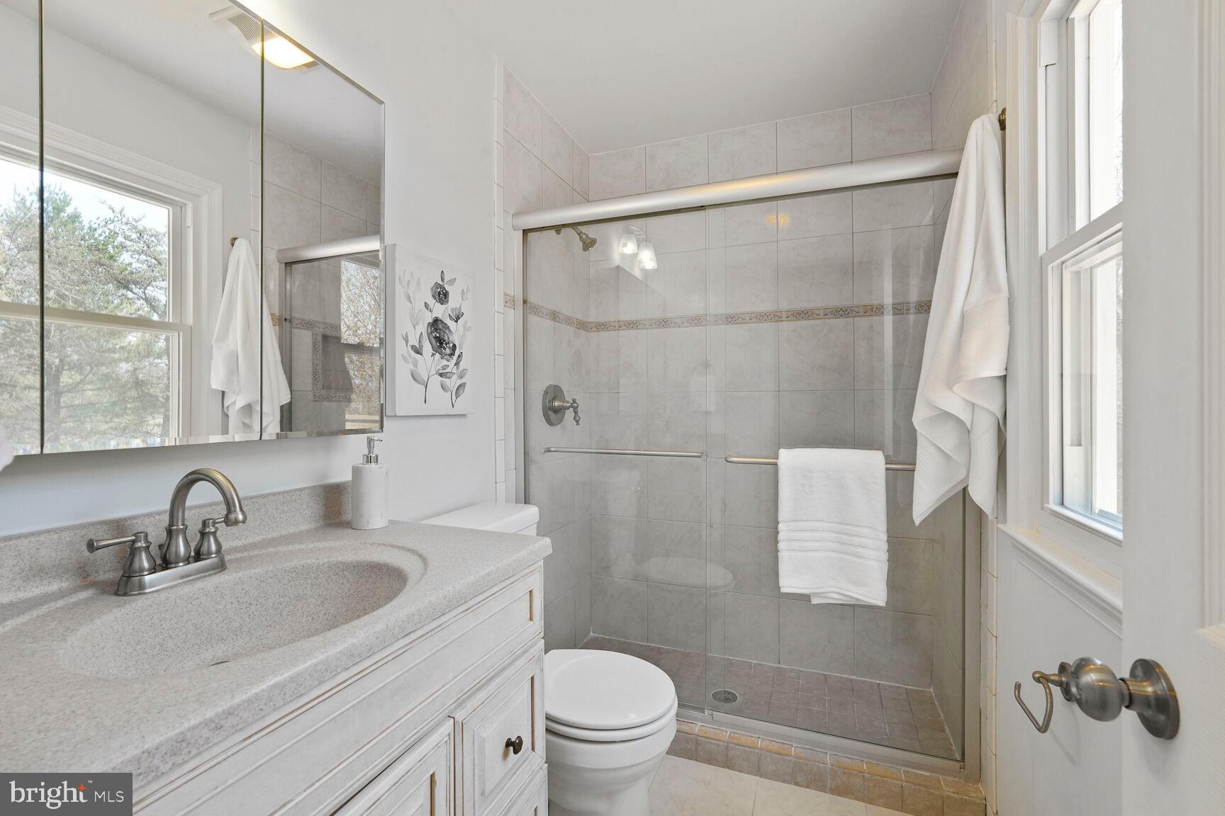 FOX MILL ESTATES 2ND ADD - Residential