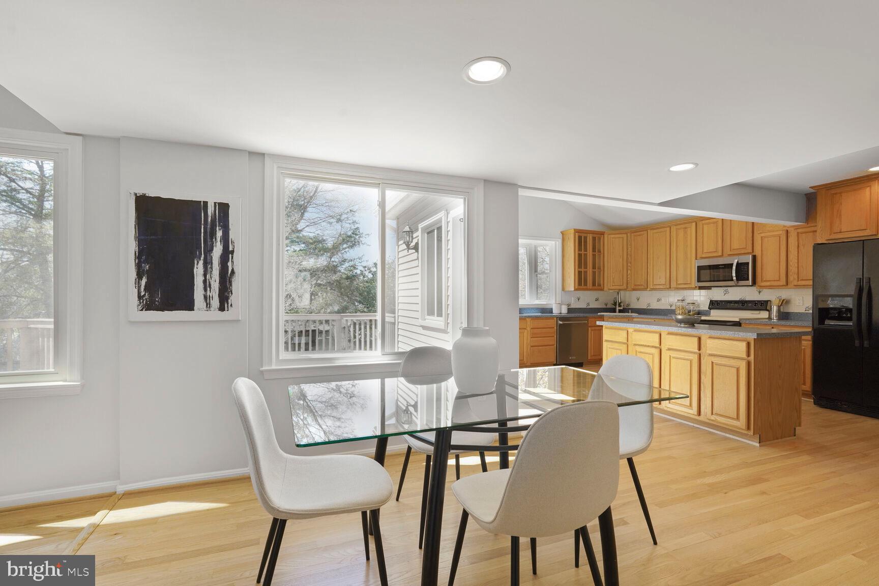 FOX MILL ESTATES 2ND ADD - Residential