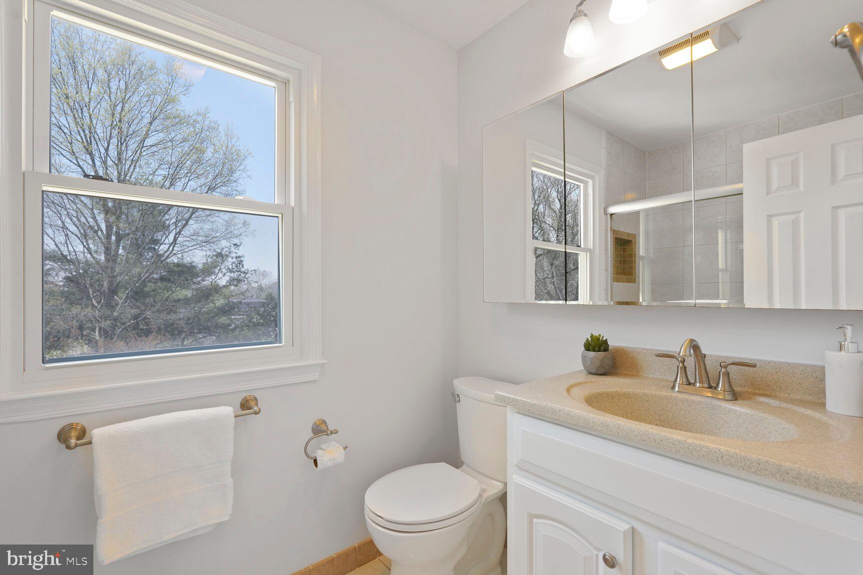 FOX MILL ESTATES 2ND ADD - Residential