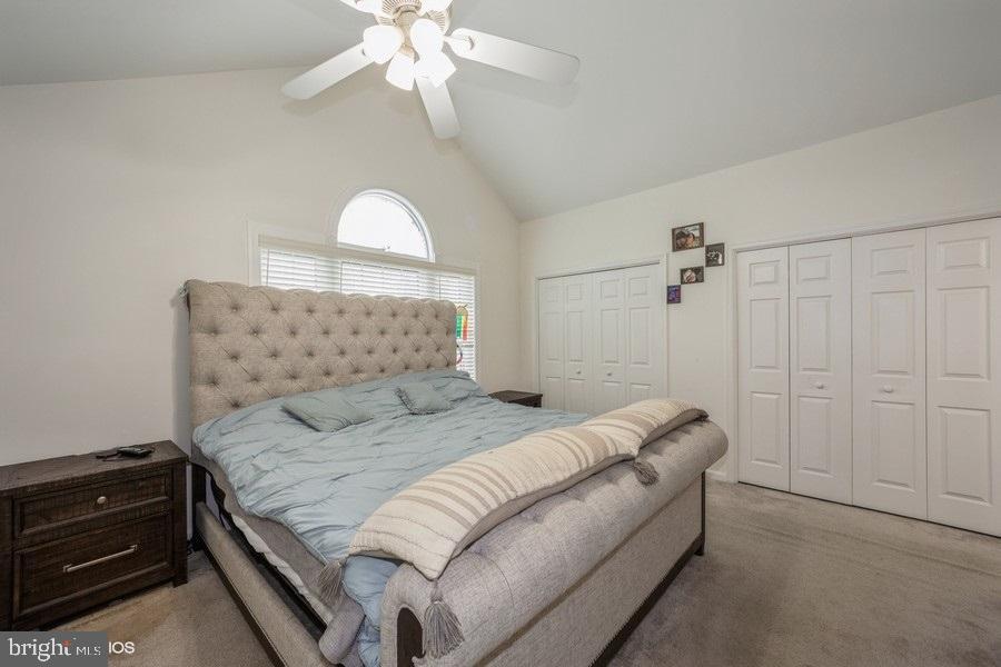 WHITE COVE - Residential