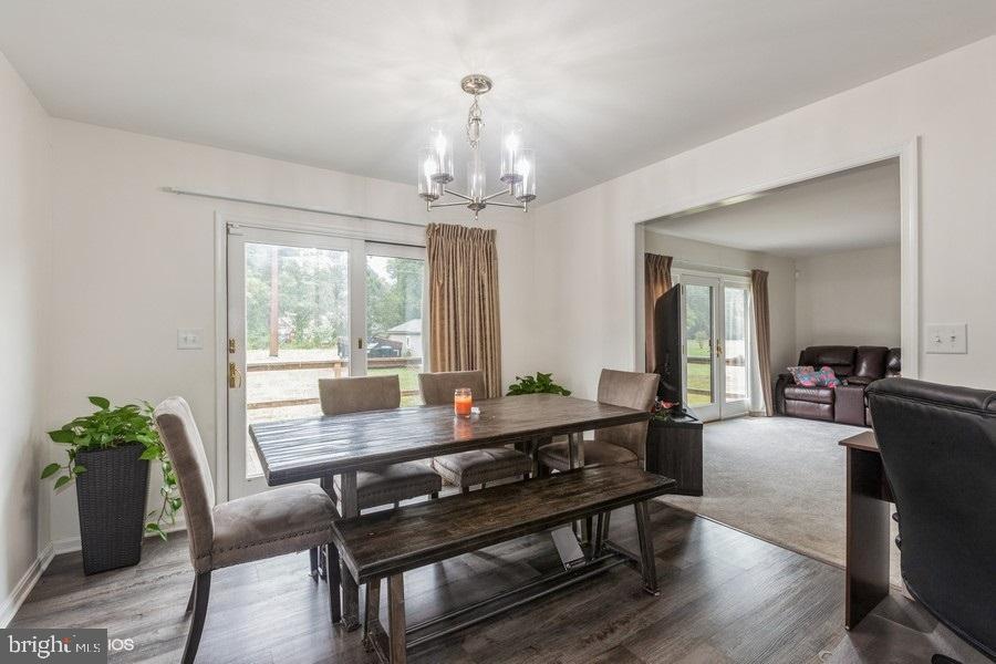 WHITE COVE - Residential