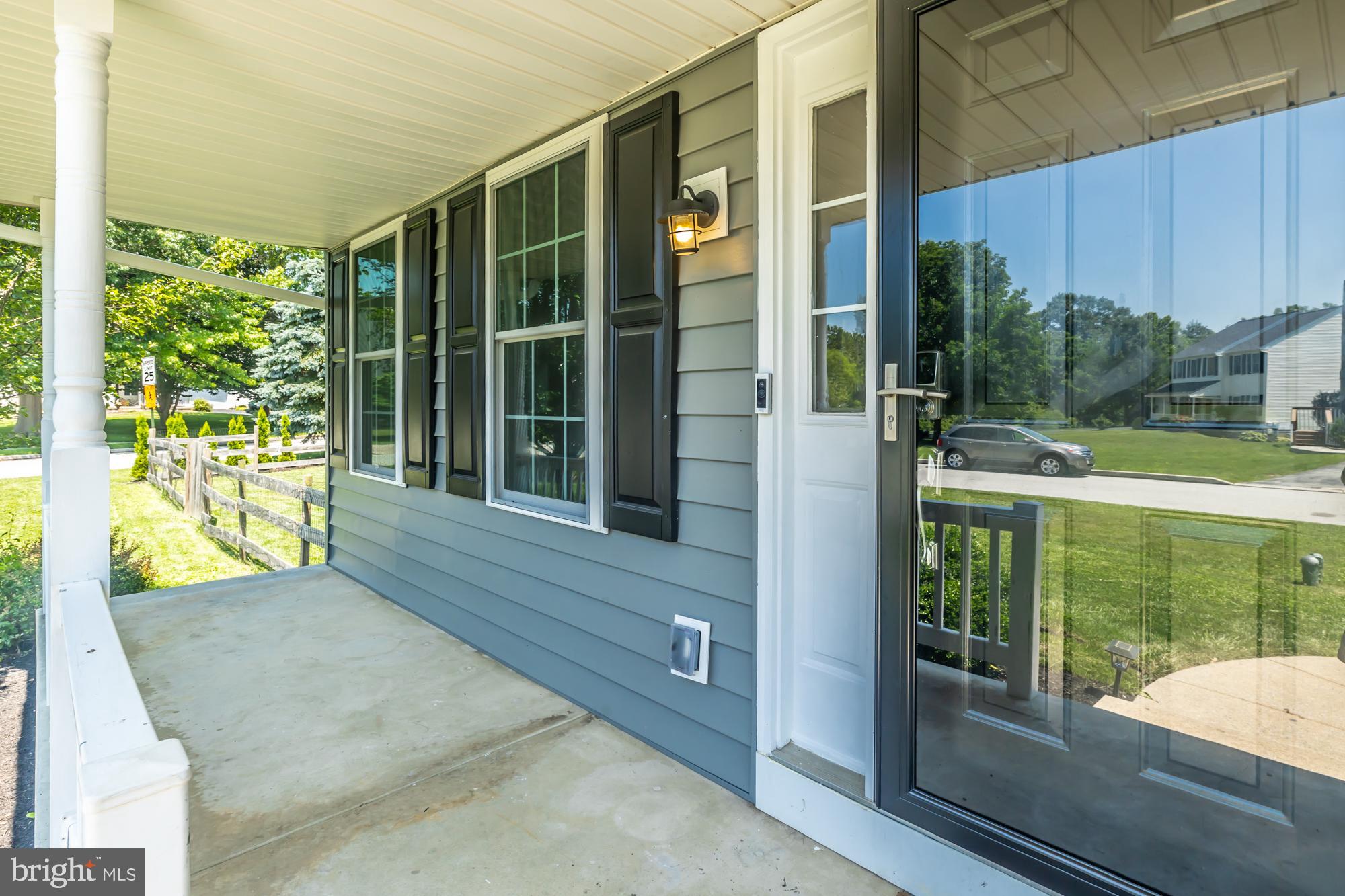 102 STONEBRIDGE LANE