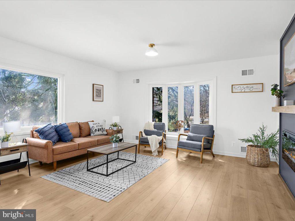 LENNOX PARK - Residential