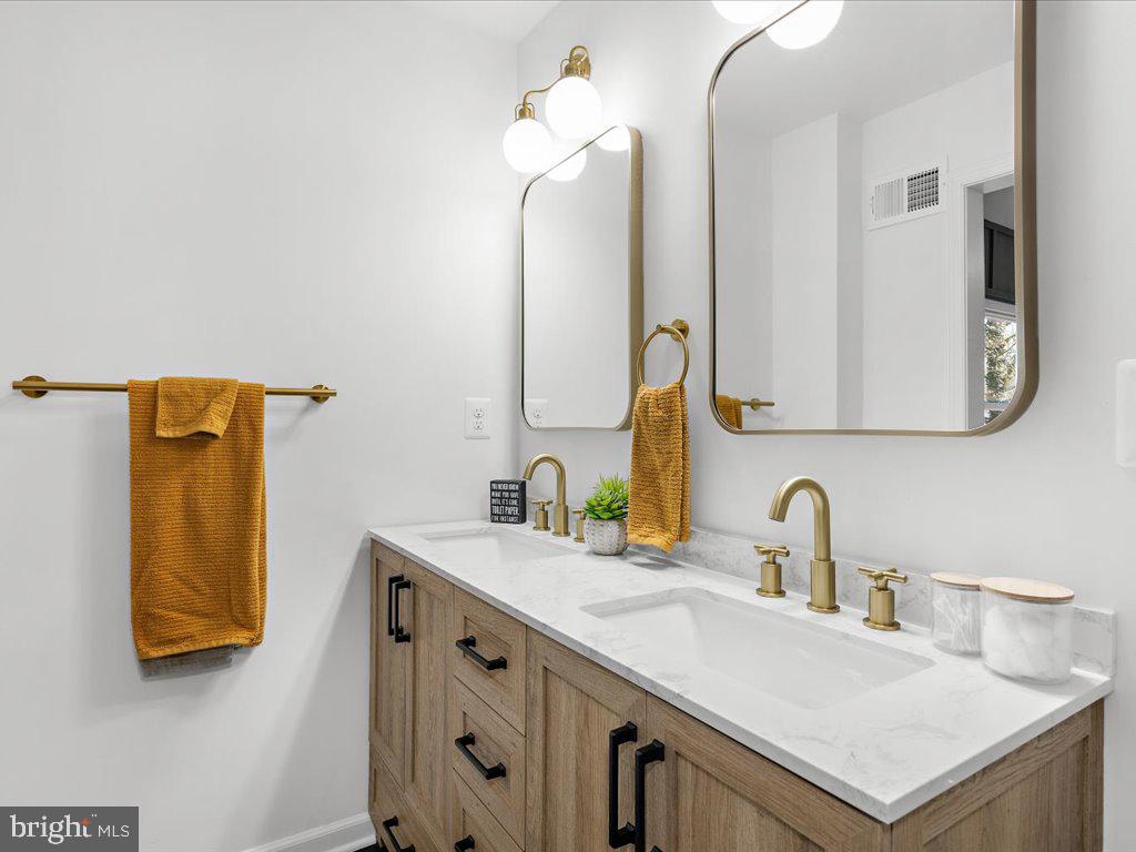 LENNOX PARK - Residential