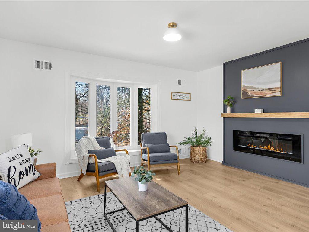 LENNOX PARK - Residential