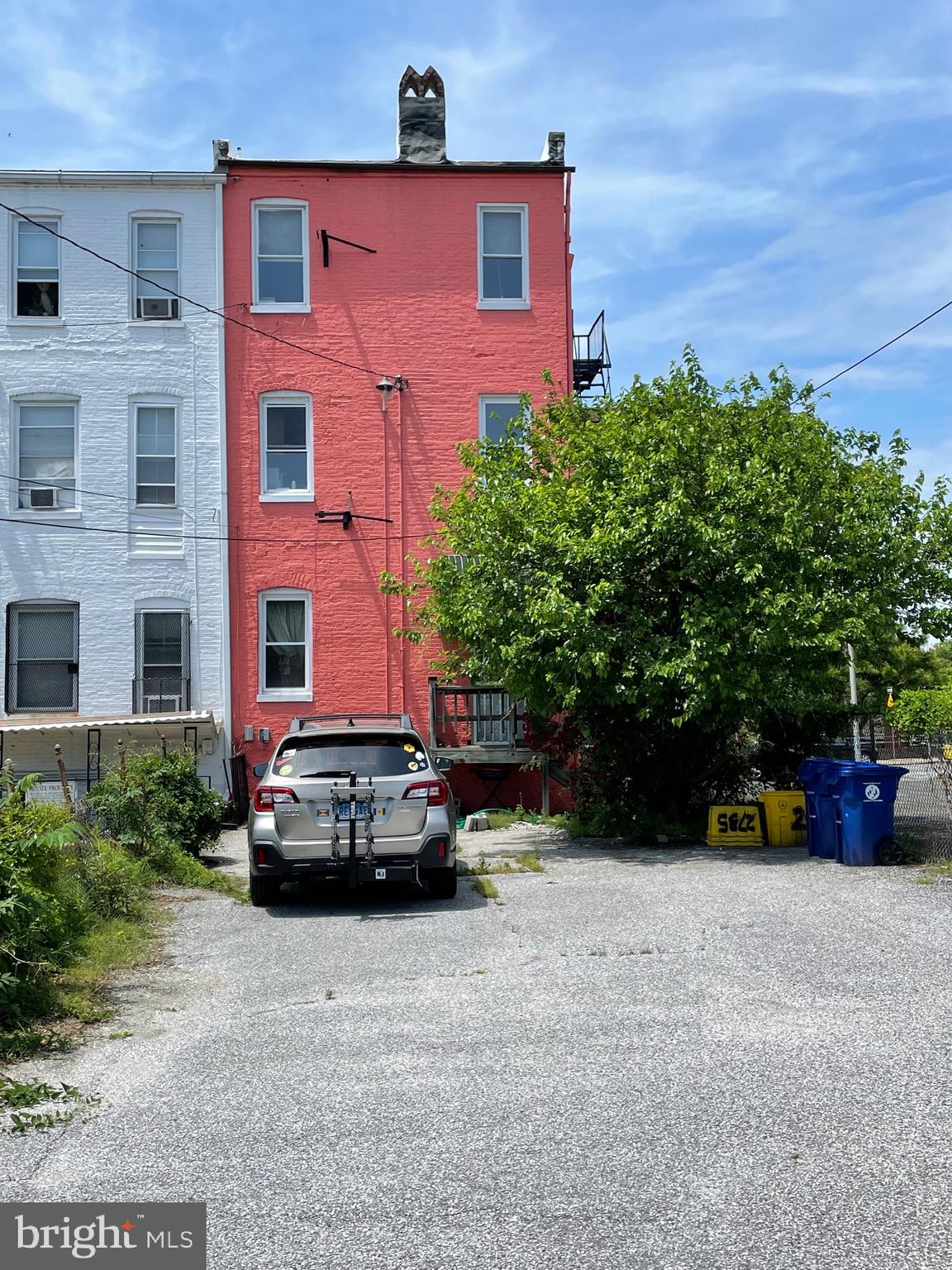 CHARLES VILLAGE - Residential Lease