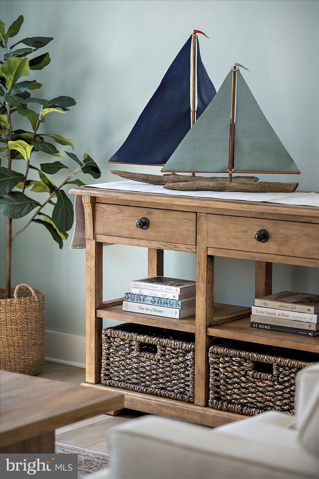 CAPE ISLE OF WIGHT - Residential