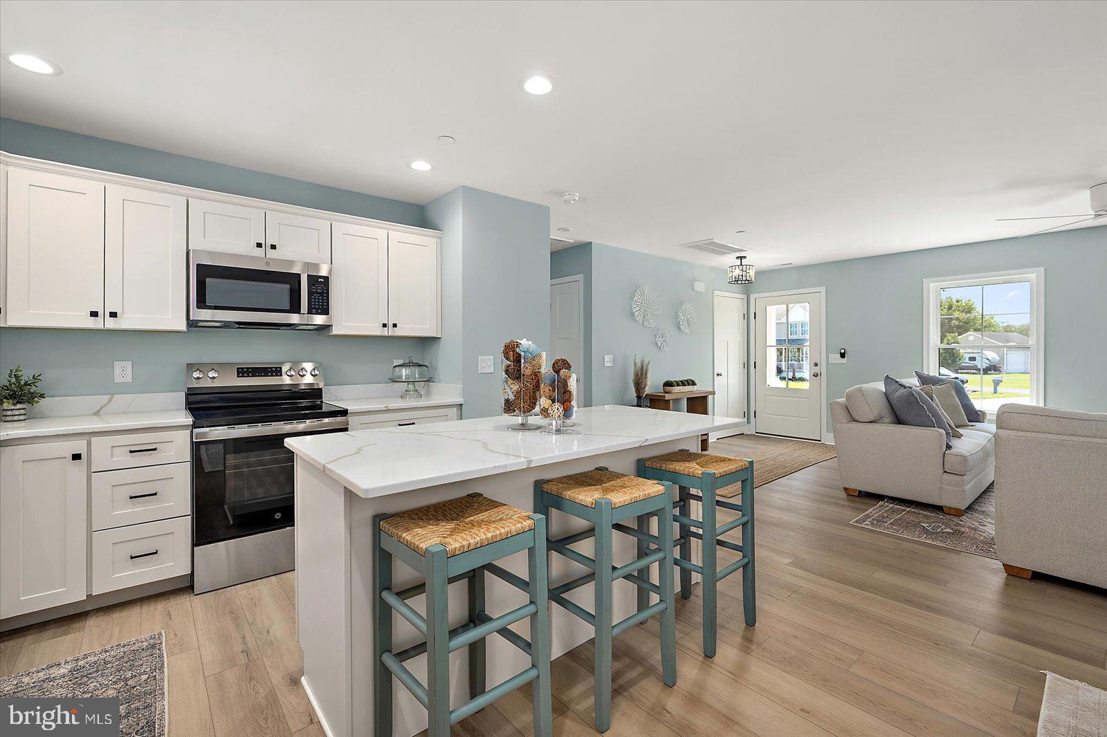 CAPE ISLE OF WIGHT - Residential