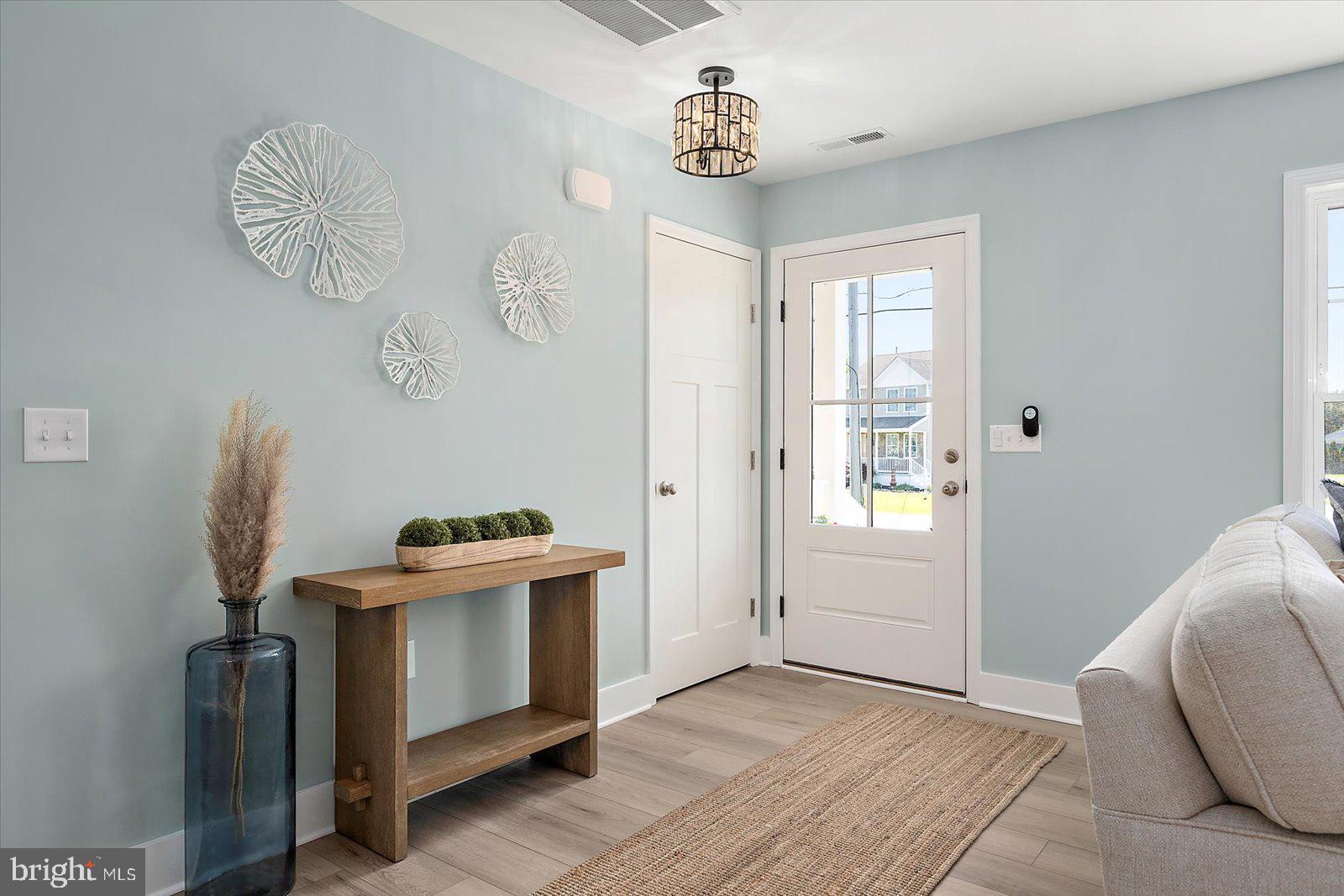 CAPE ISLE OF WIGHT - Residential