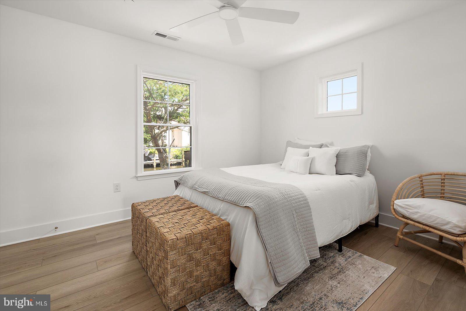 CAPE ISLE OF WIGHT - Residential