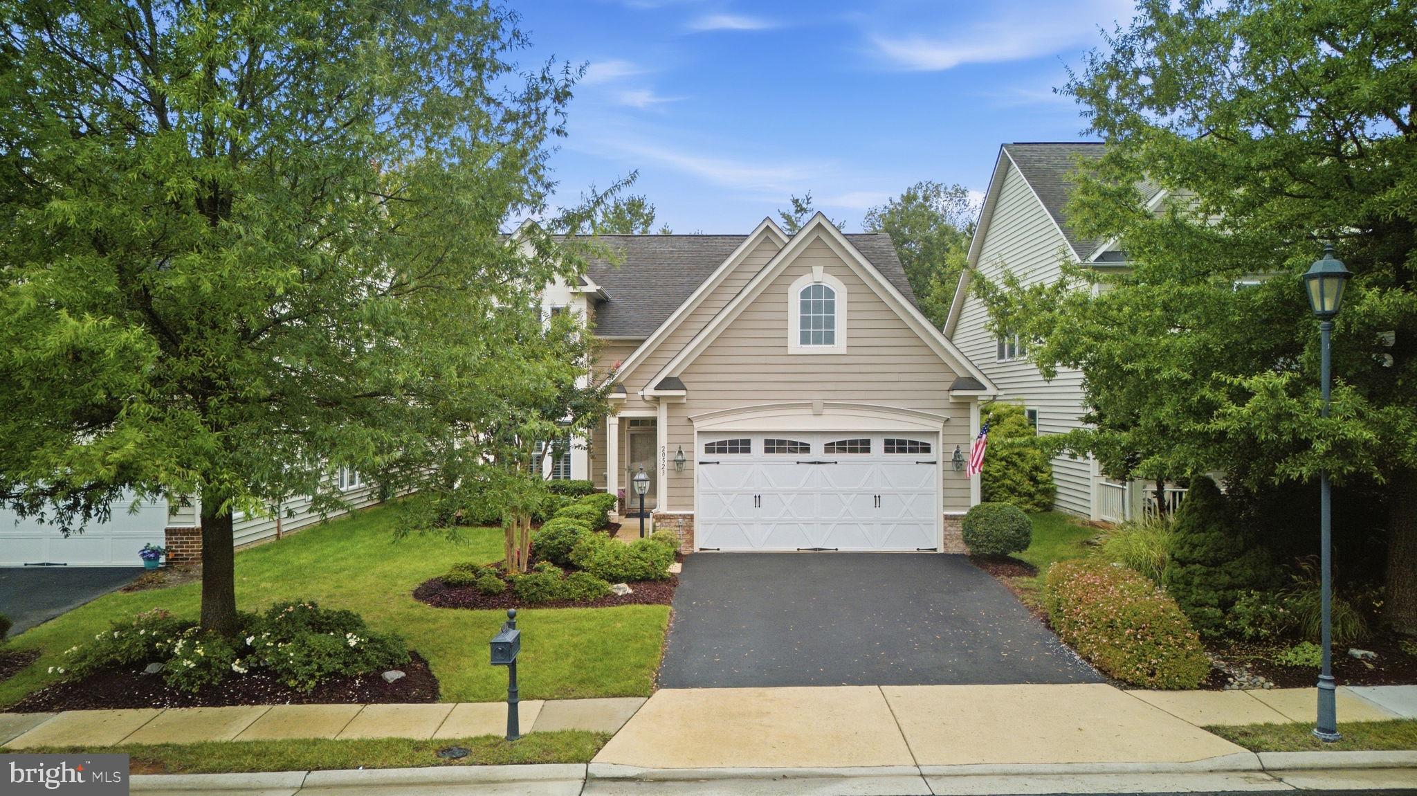 20523 CRESCENT POINTE PLACE