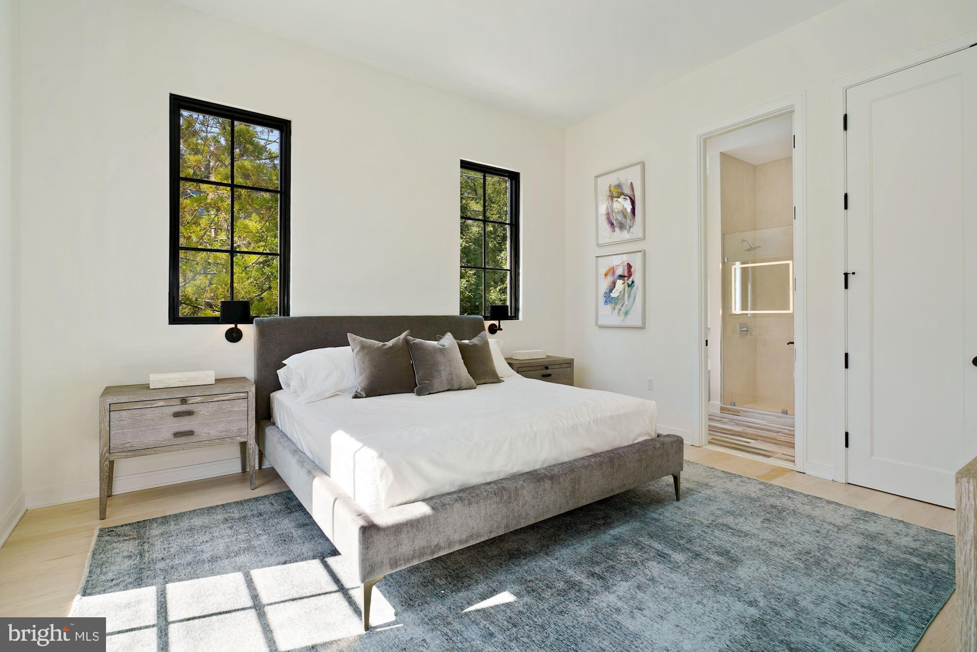 PHILLIPS PARK - Residential