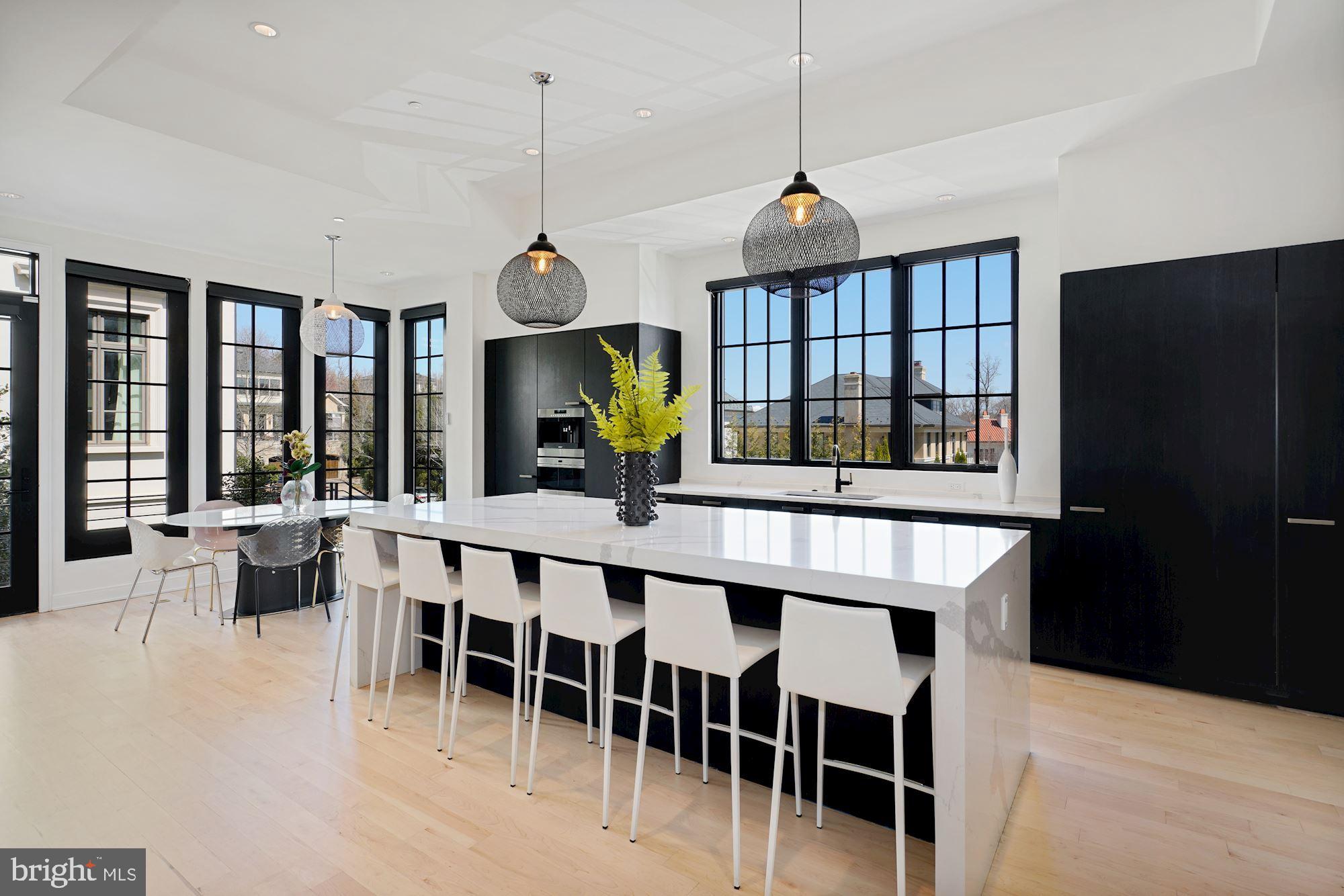 PHILLIPS PARK - Residential