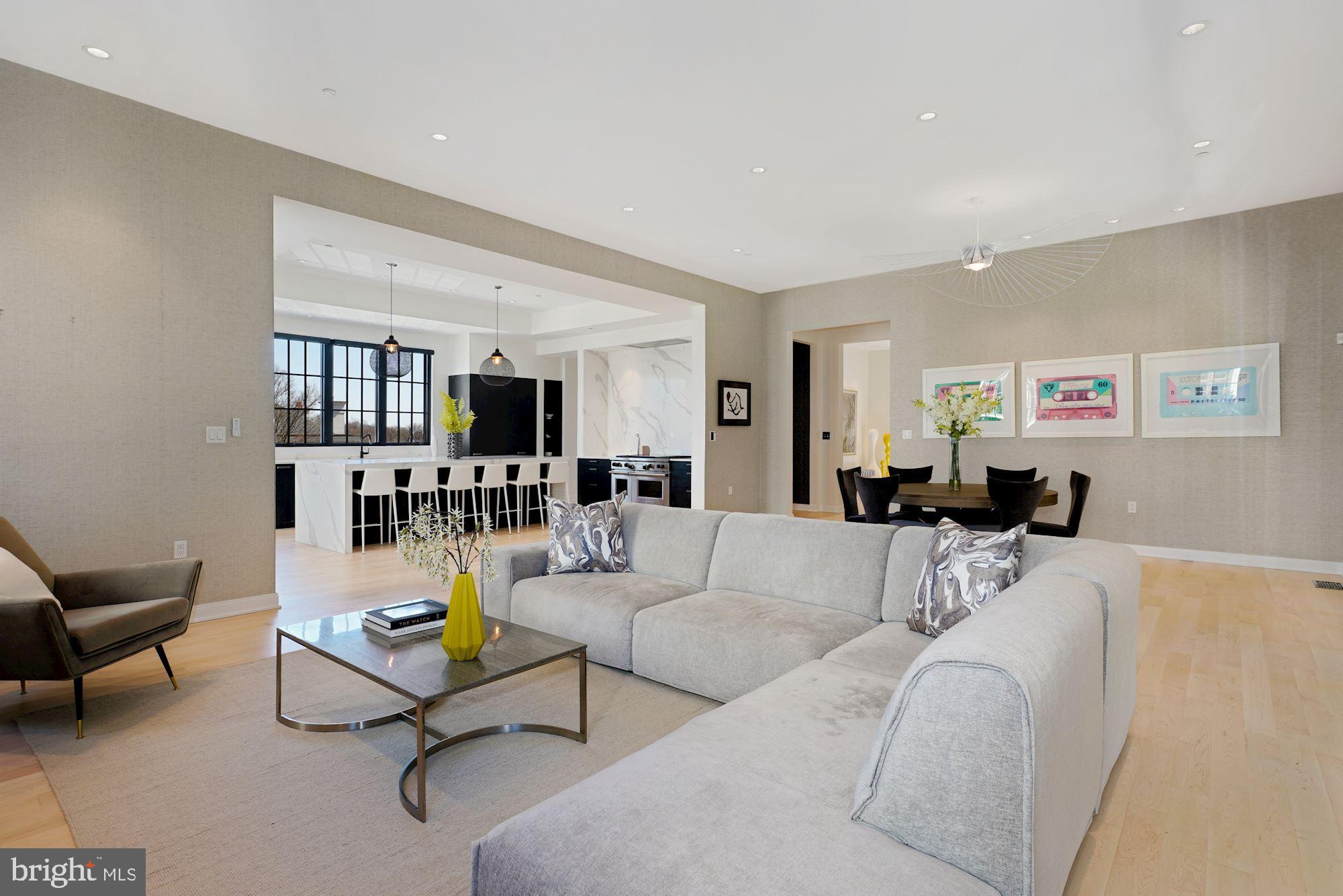 PHILLIPS PARK - Residential