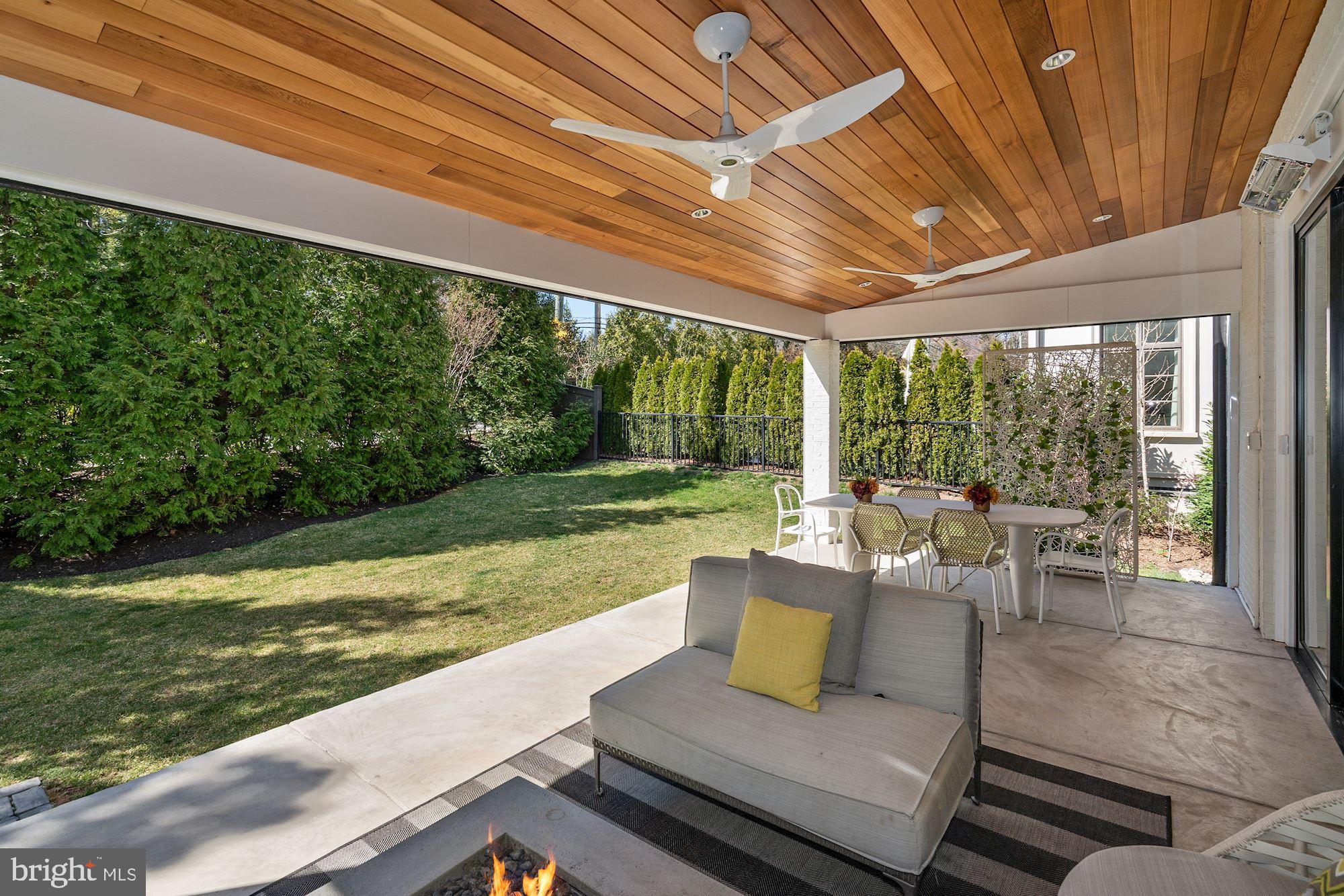 PHILLIPS PARK - Residential