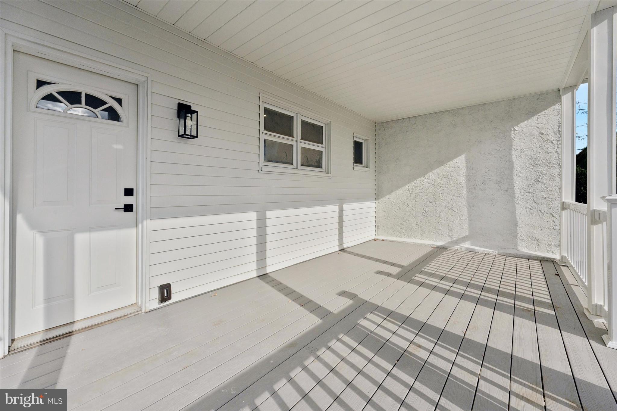 ROXBOROUGH - Residential