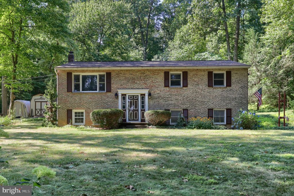 Photo of 5958 Bossler Road, Elizabethtown, PA 17022 (MLS # PALA2053610)