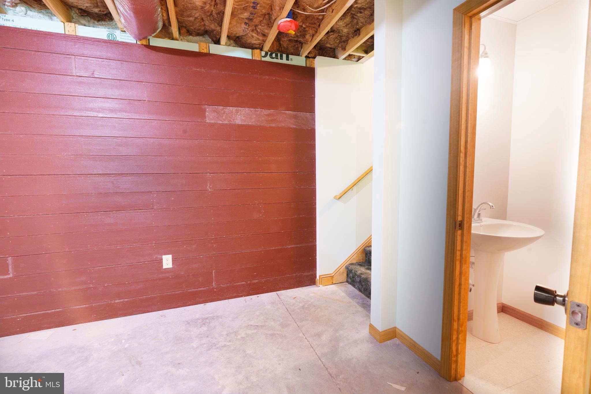 WINDSOR FARMS - Residential