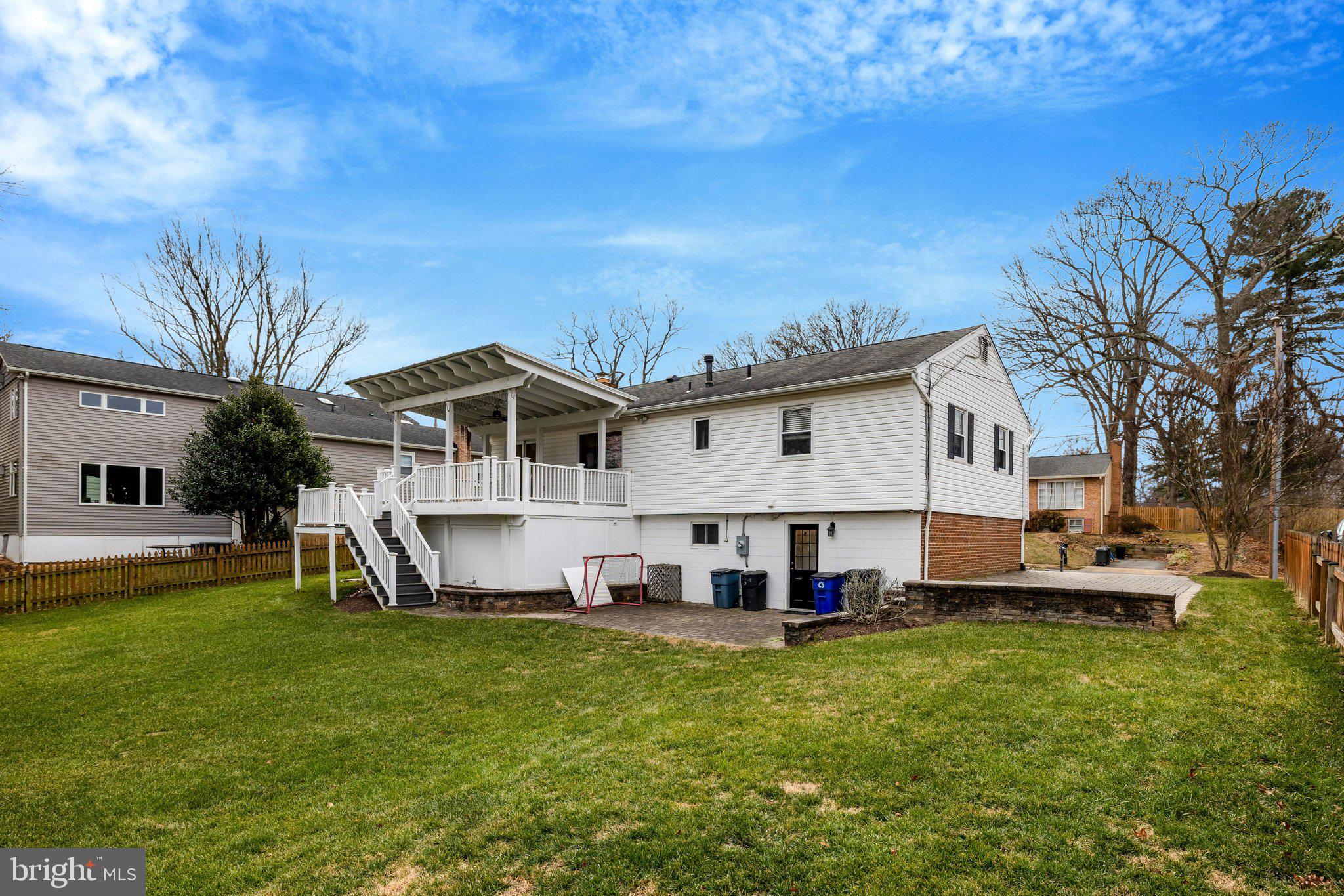 EASTBRIAR - Residential