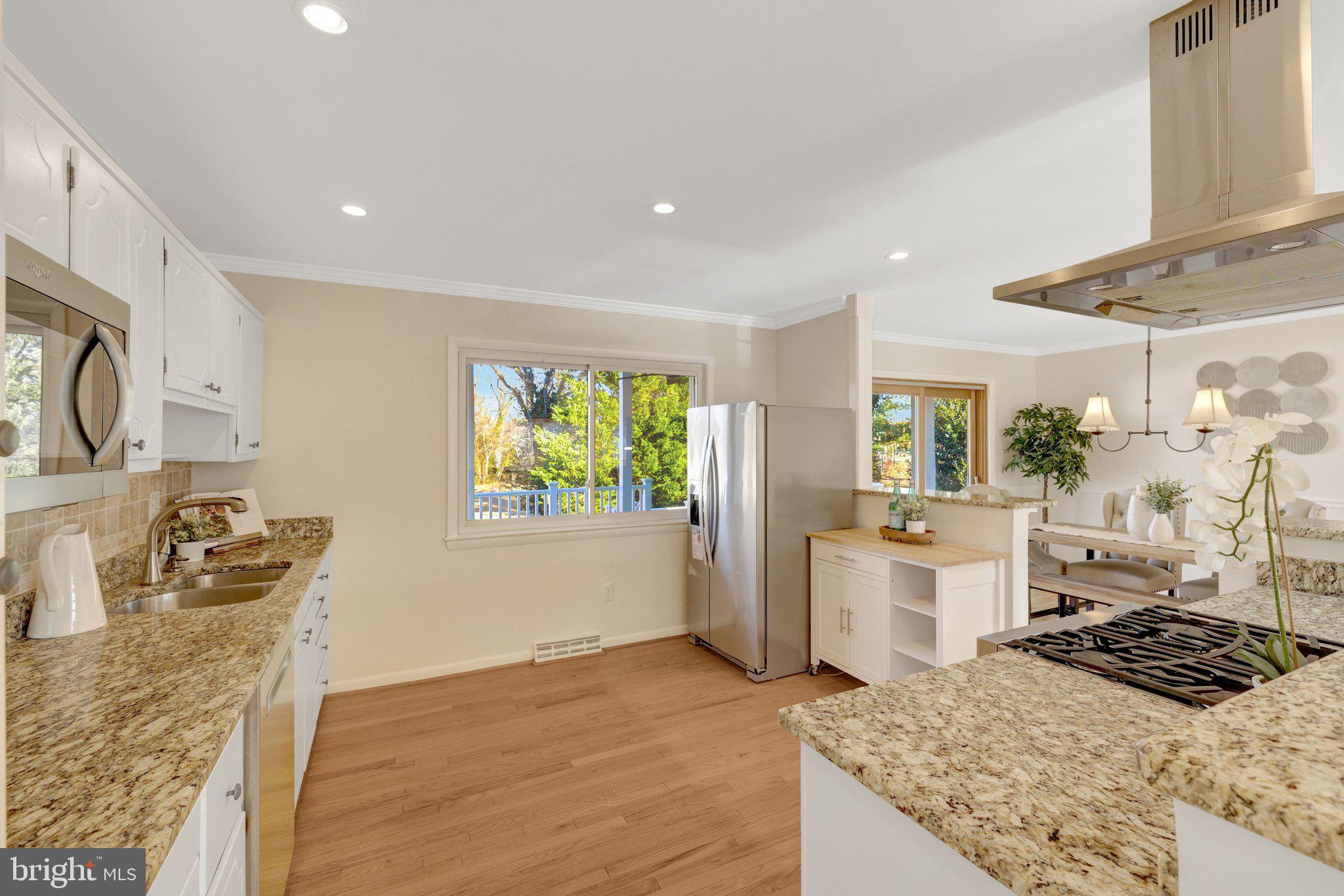 EASTBRIAR - Residential