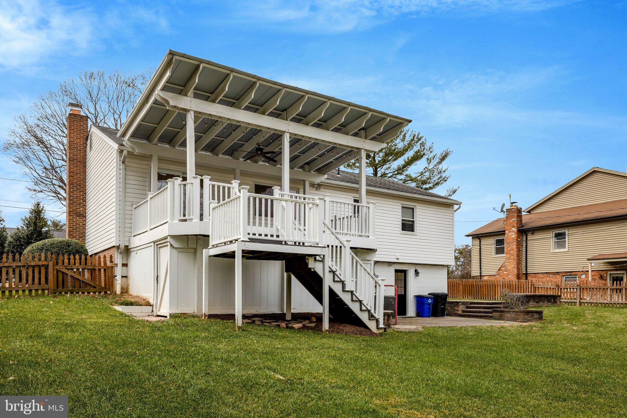 EASTBRIAR - Residential