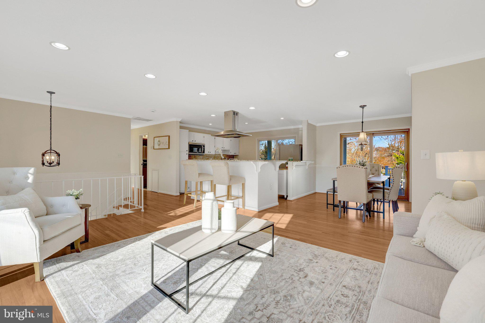 EASTBRIAR - Residential