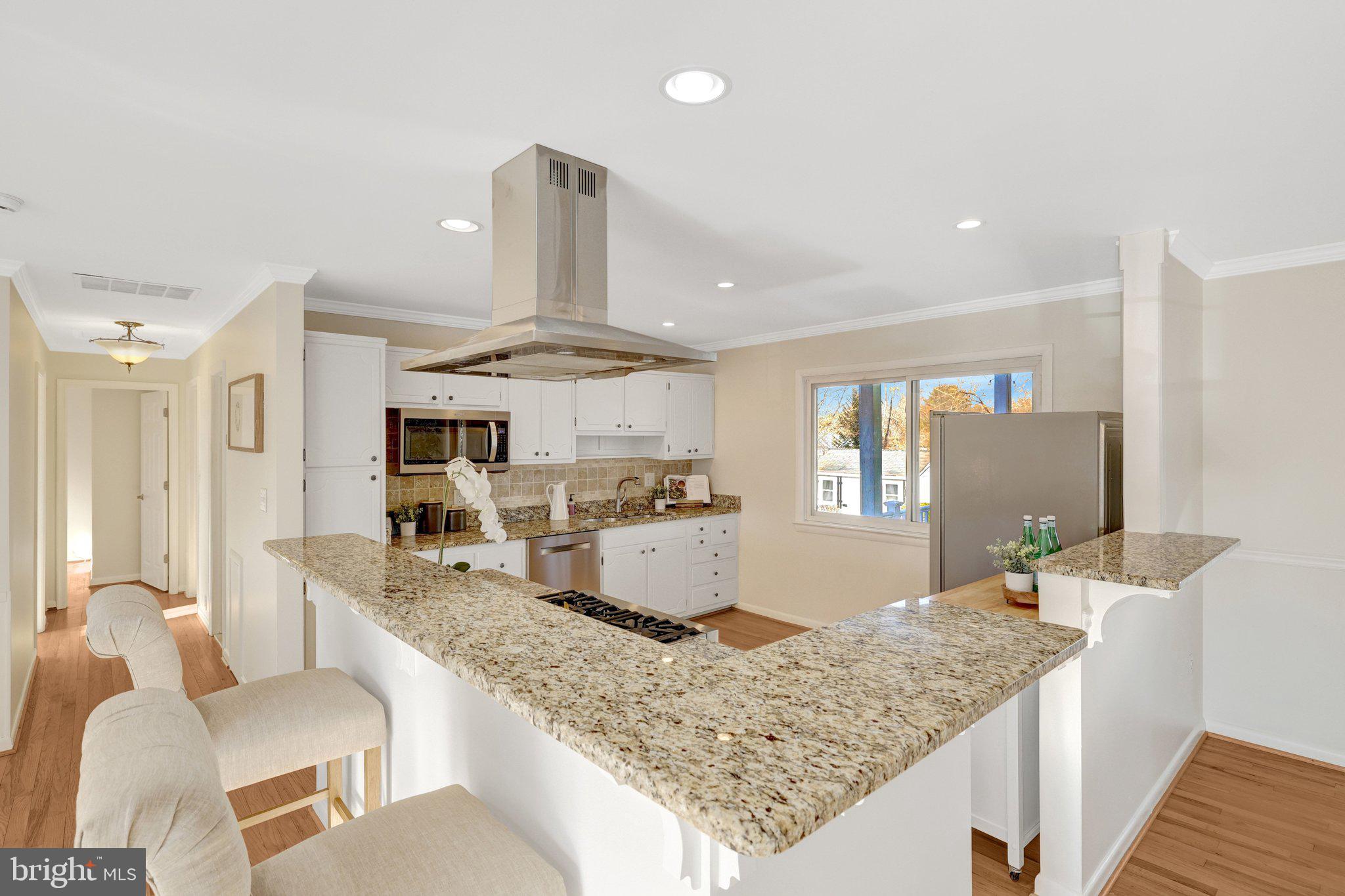 EASTBRIAR - Residential