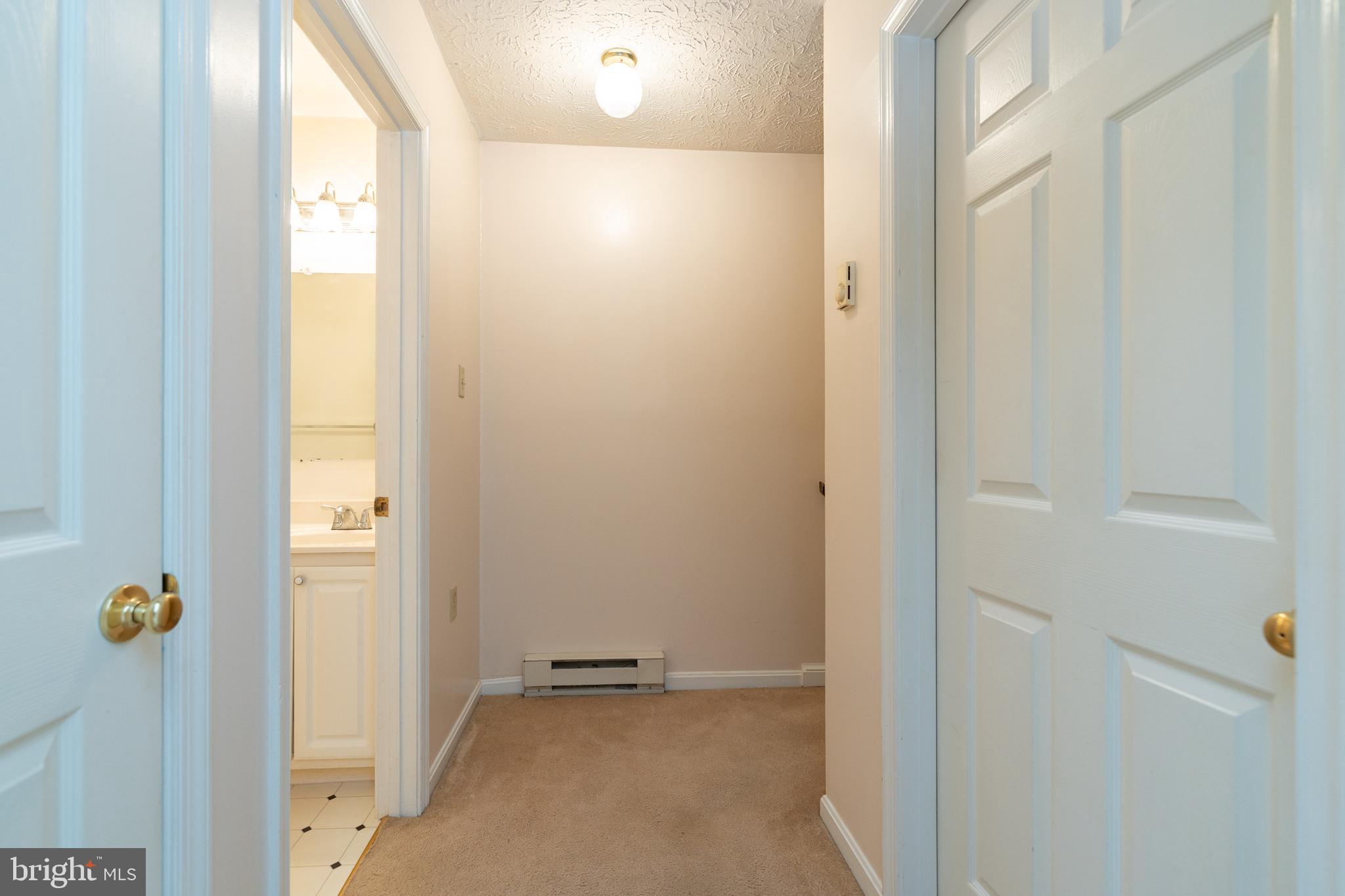 FREDERICKTOWNE TOWNHOUSE - Residential