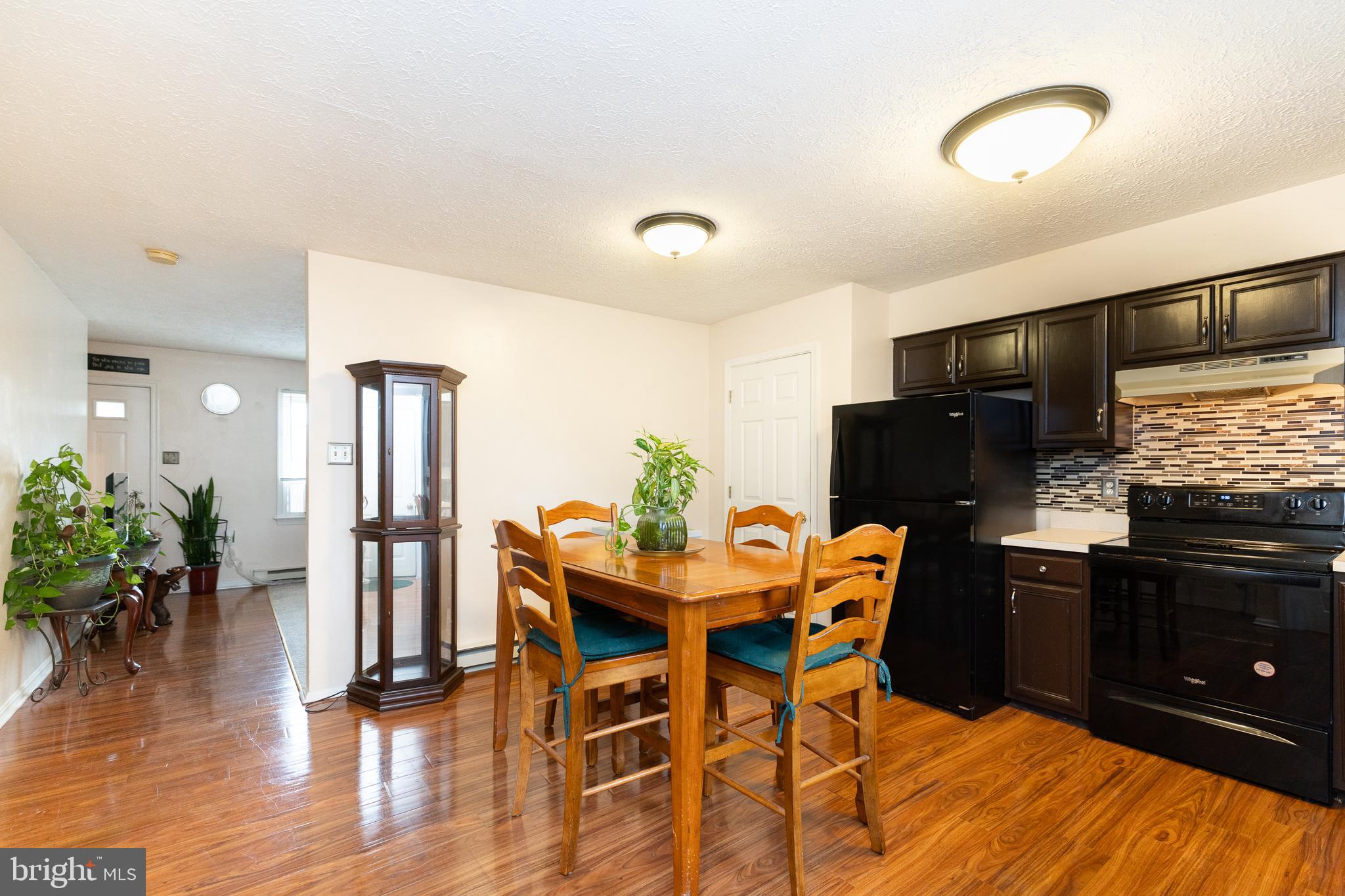 FREDERICKTOWNE TOWNHOUSE - Residential