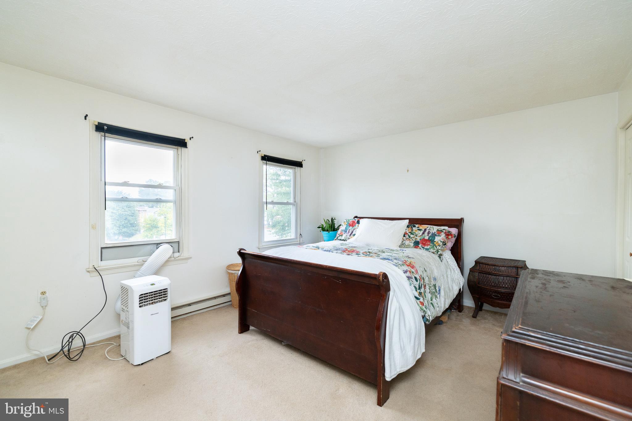 FREDERICKTOWNE TOWNHOUSE - Residential