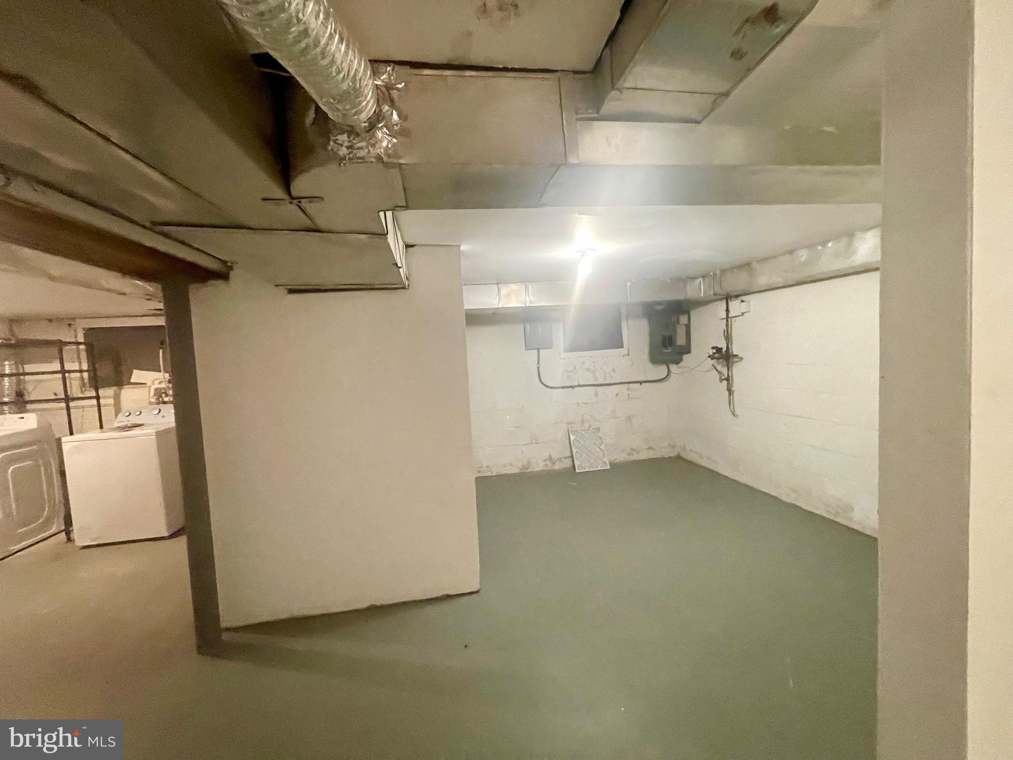 THE ADDISON - Residential Lease