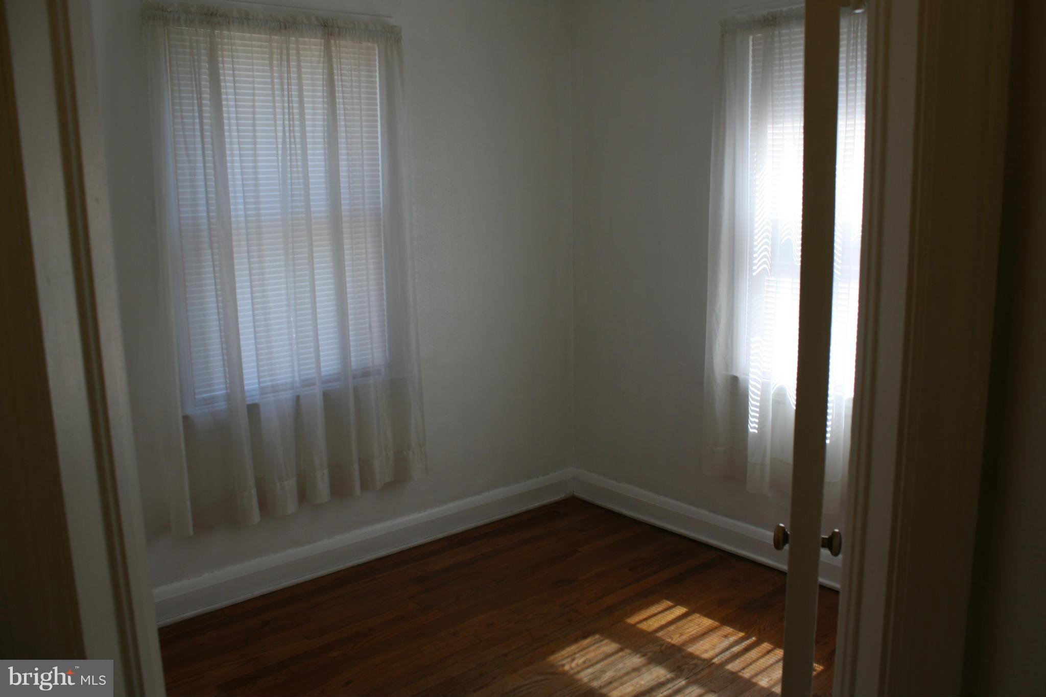 EASTERN TERRACE - Residential