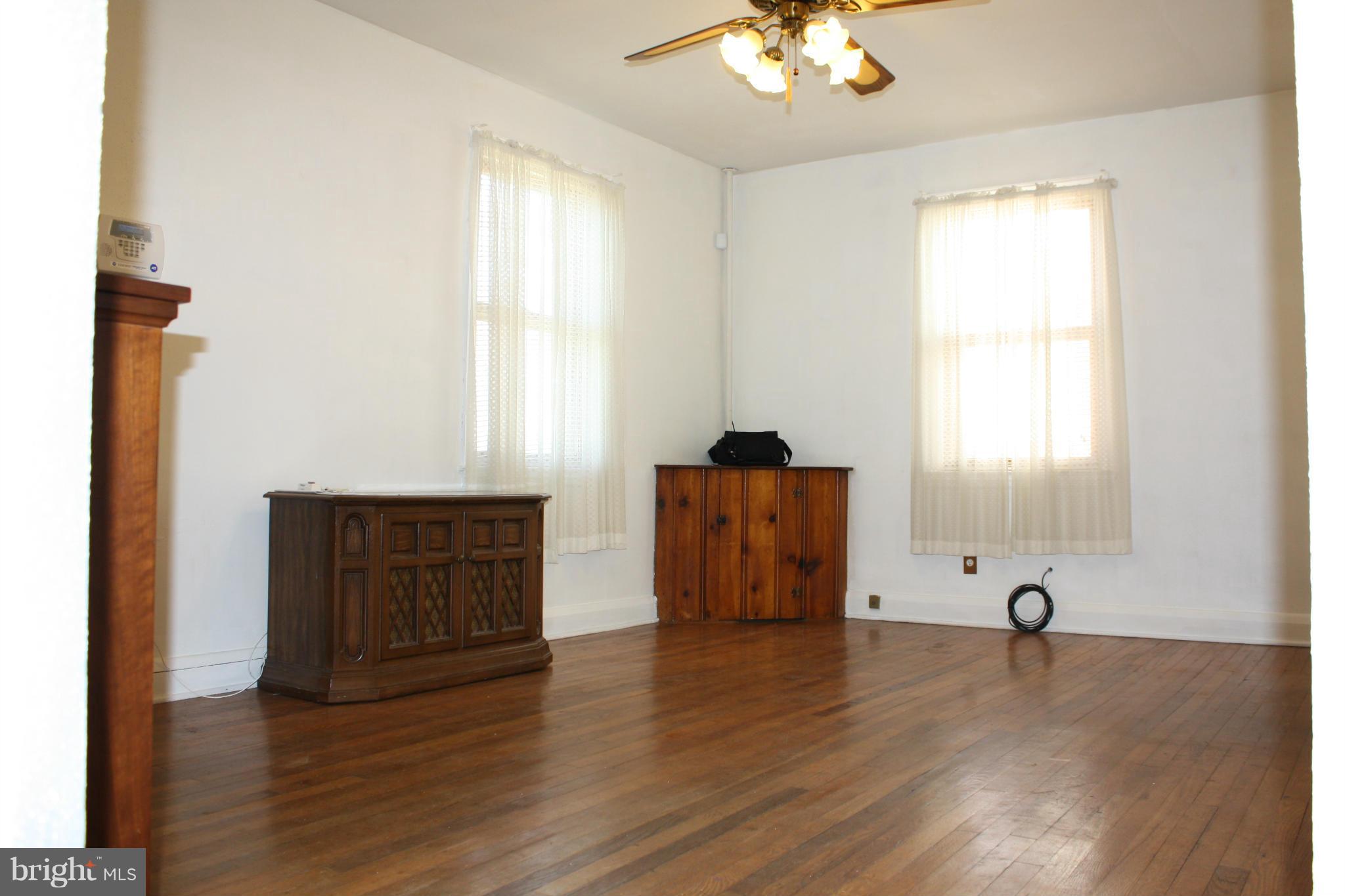 EASTERN TERRACE - Residential