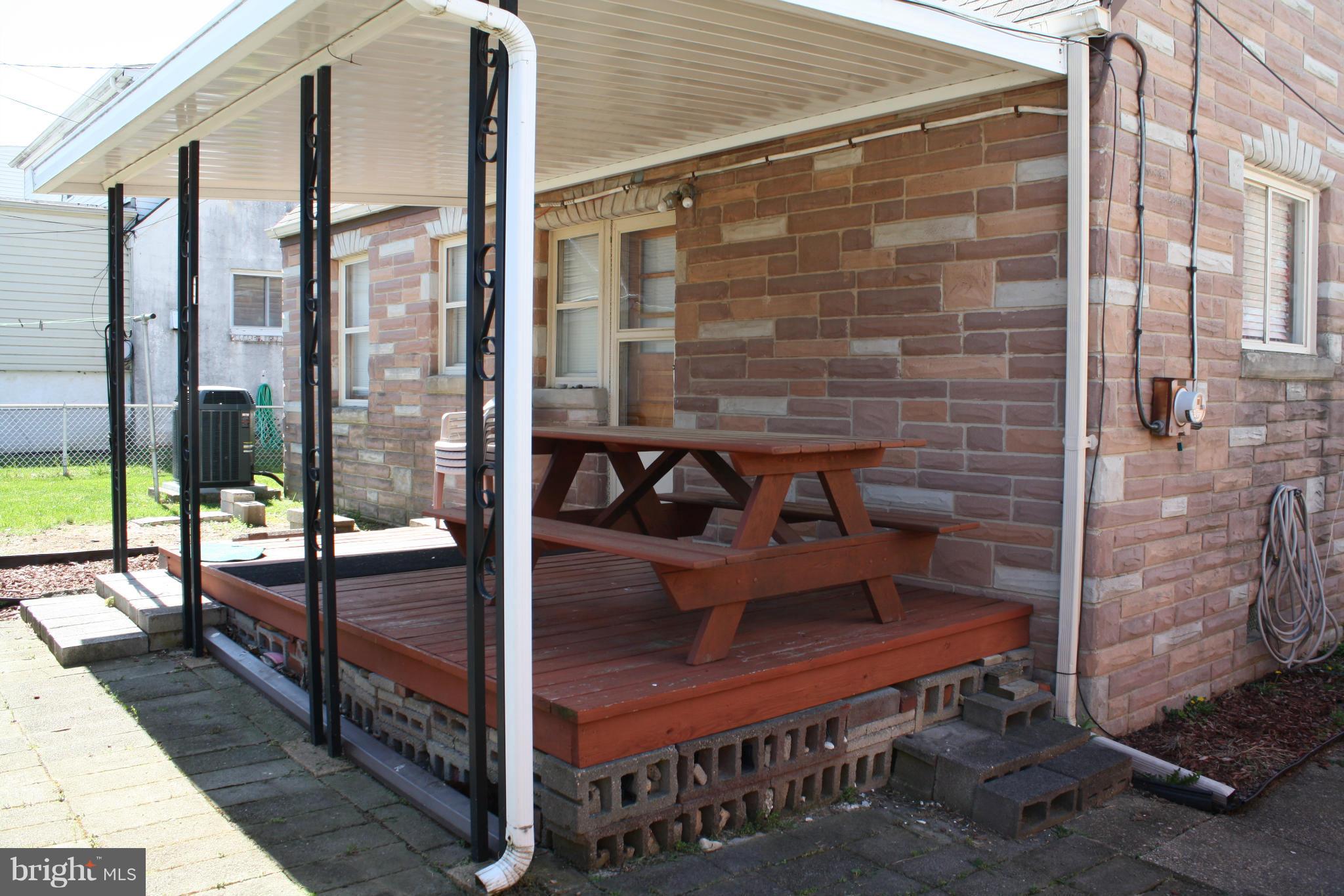 EASTERN TERRACE - Residential