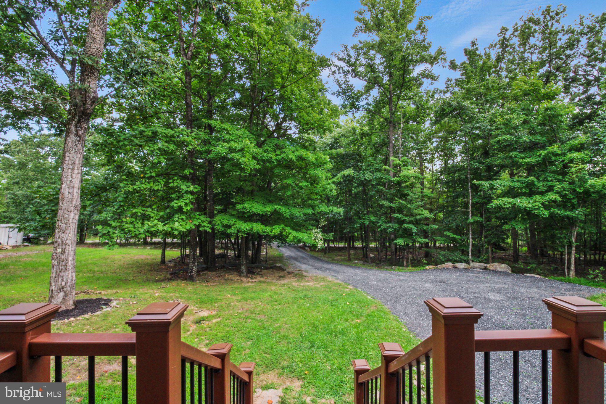 423 PANTHER DRIVE