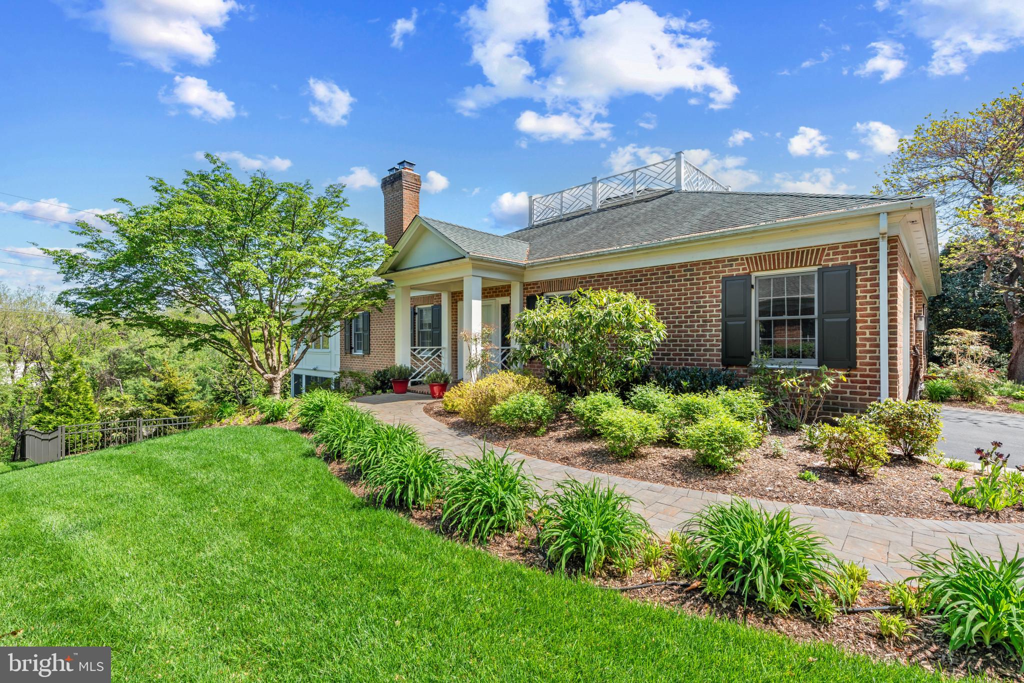 BRIGHTWOOD - Residential