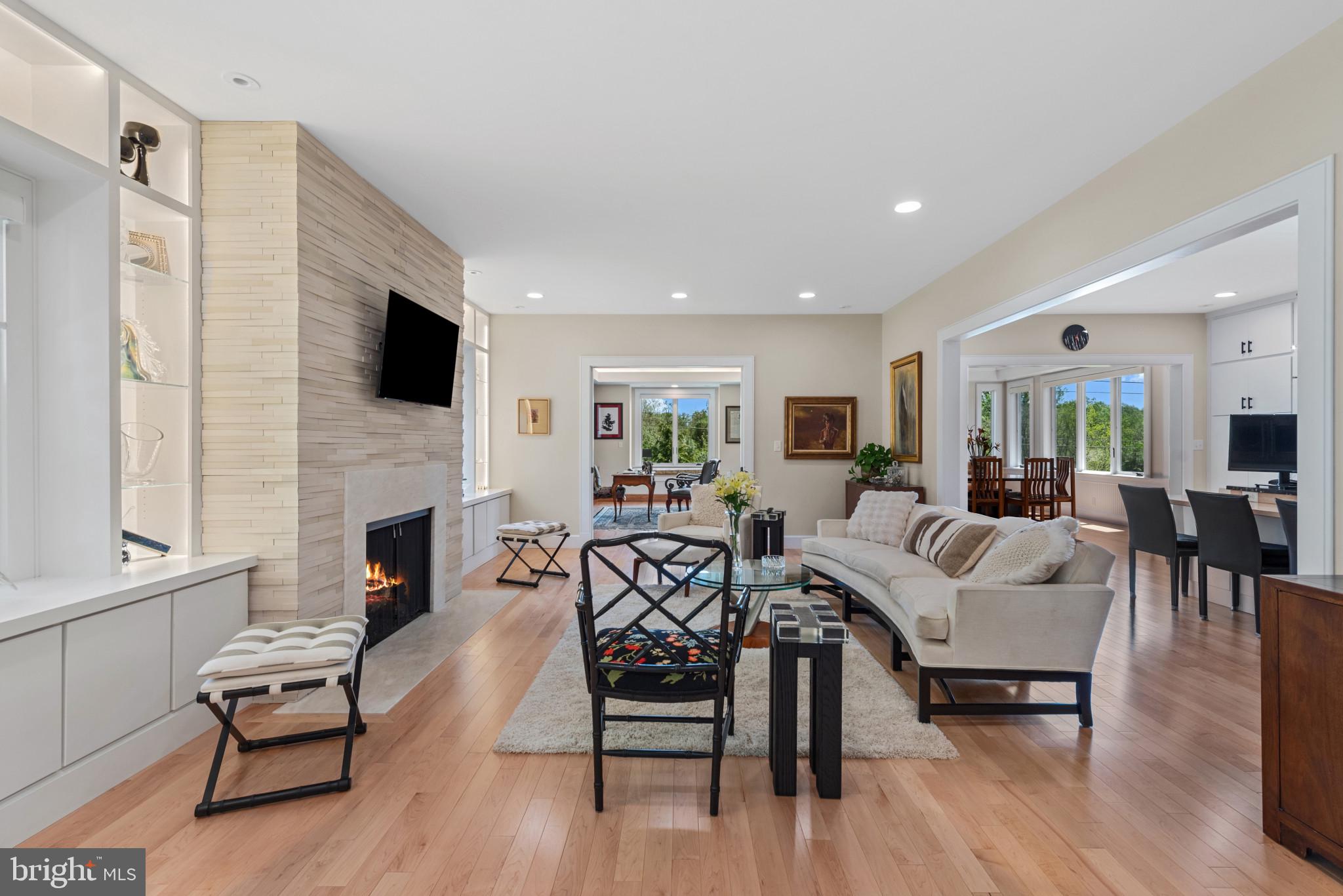 BRIGHTWOOD - Residential