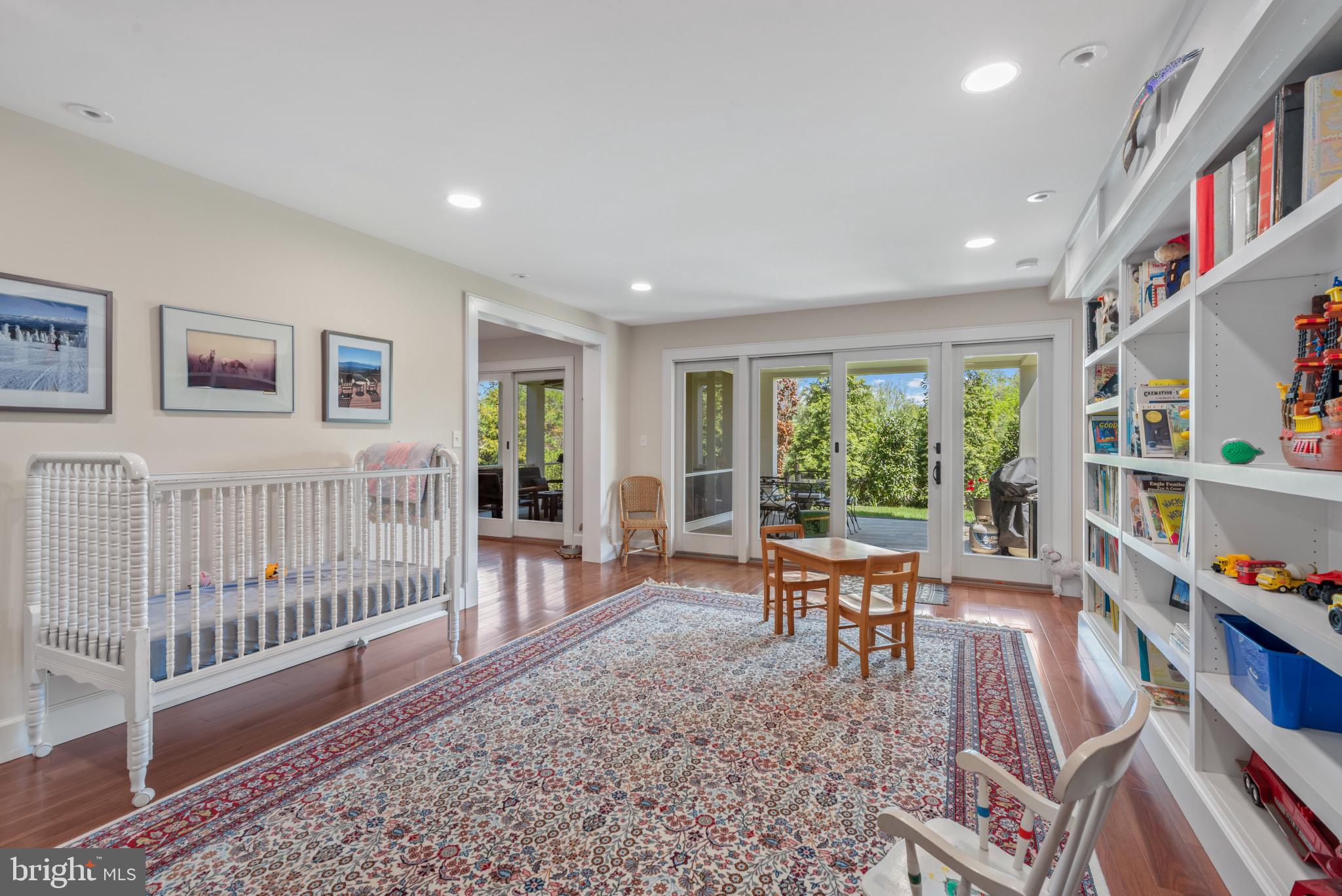 BRIGHTWOOD - Residential