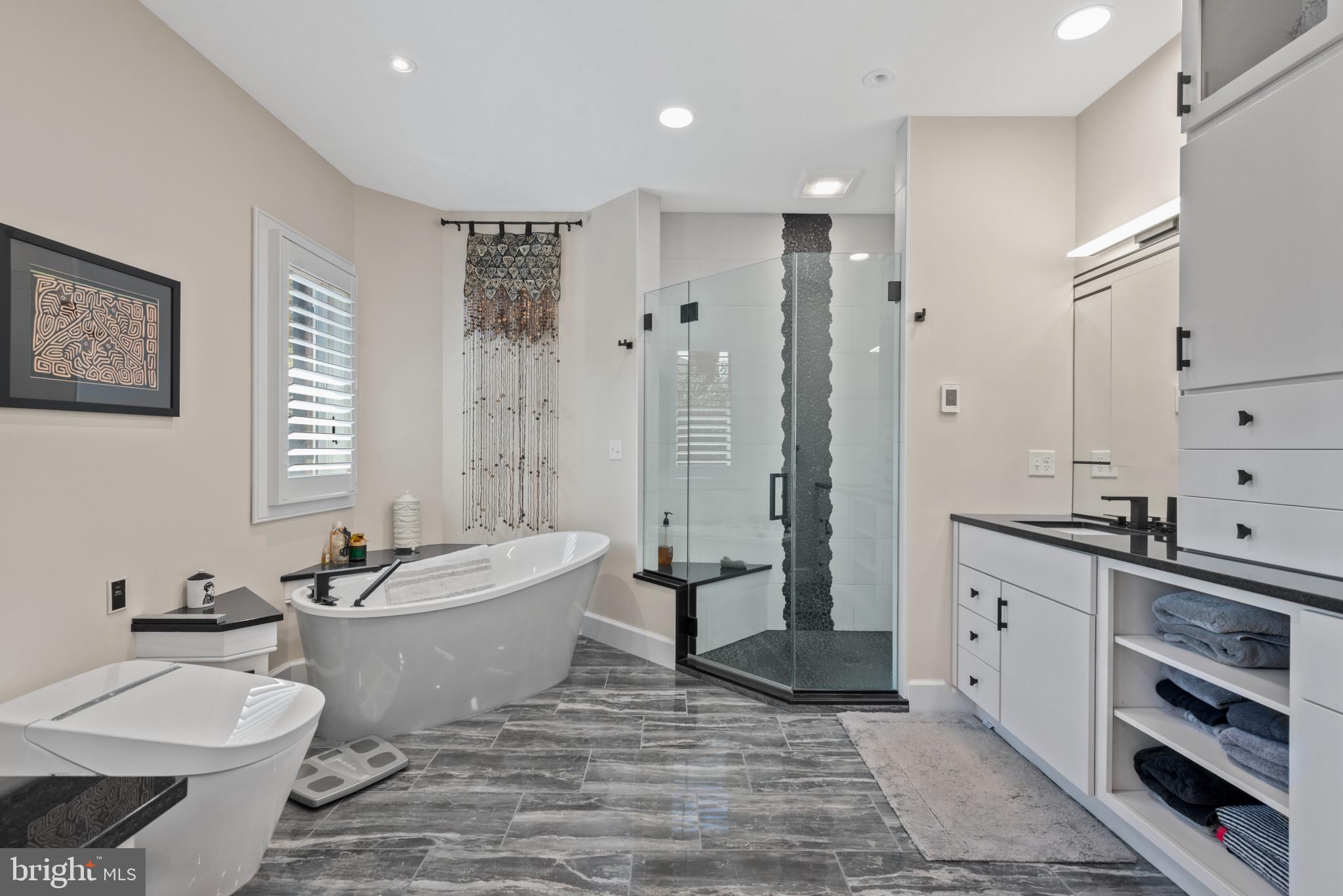 BRIGHTWOOD - Residential