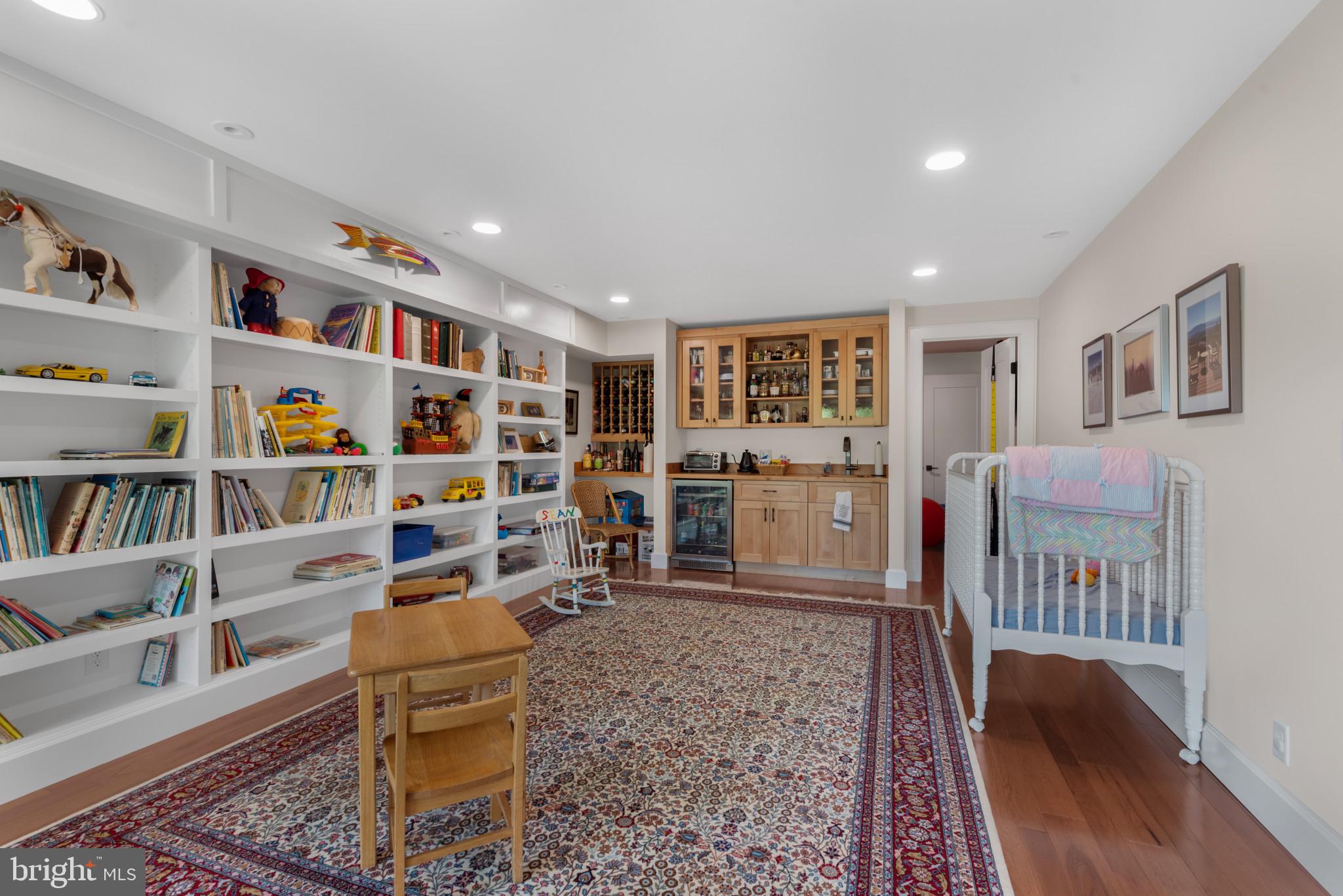 BRIGHTWOOD - Residential