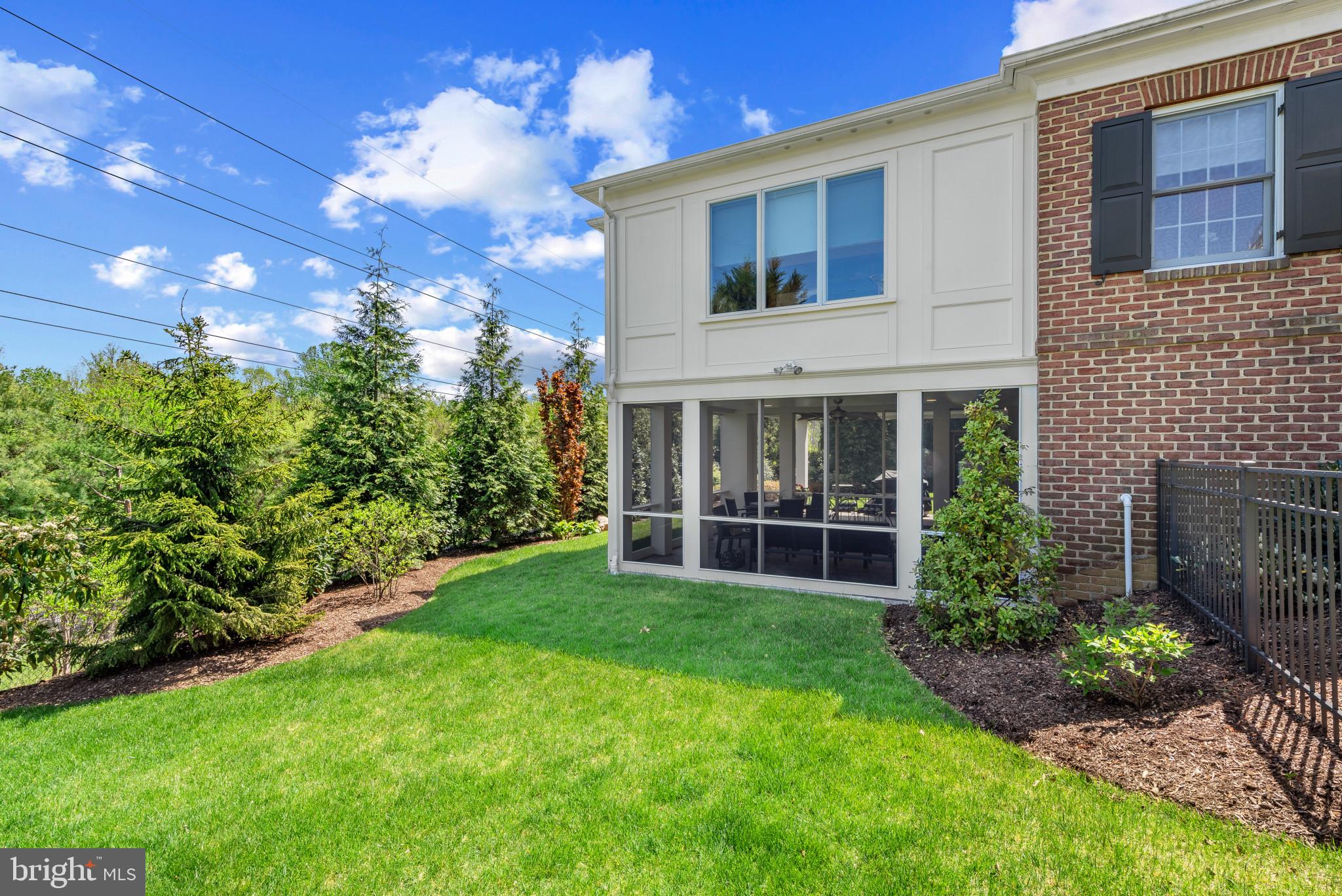 BRIGHTWOOD - Residential