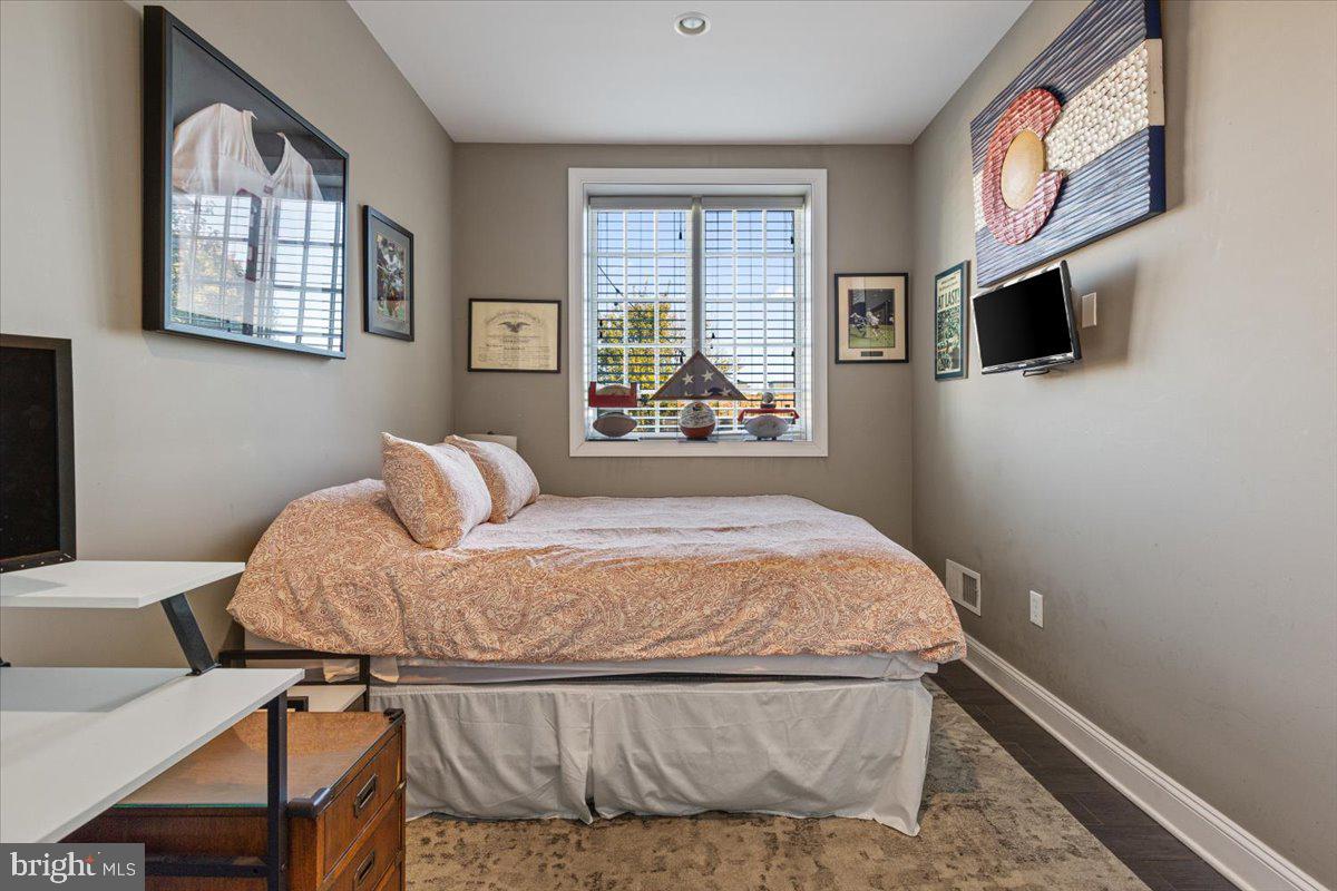 BREWERS HILL - Residential