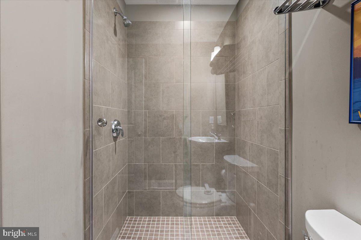 BREWERS HILL - Residential