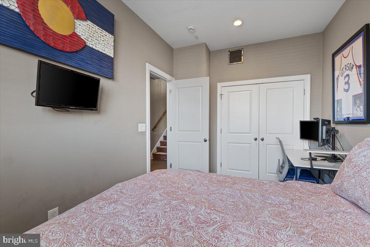 BREWERS HILL - Residential