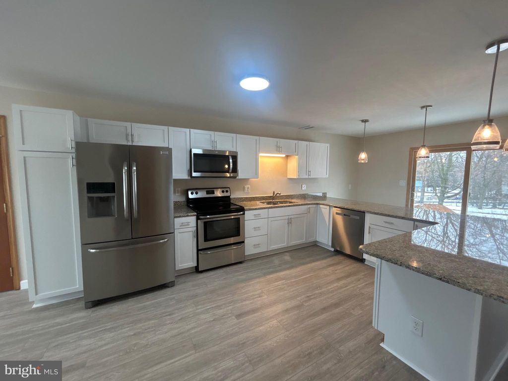 Photo of 805 Antrim Ln, GREENCASTLE, PA 17225 (MLS # PAFL2032254)