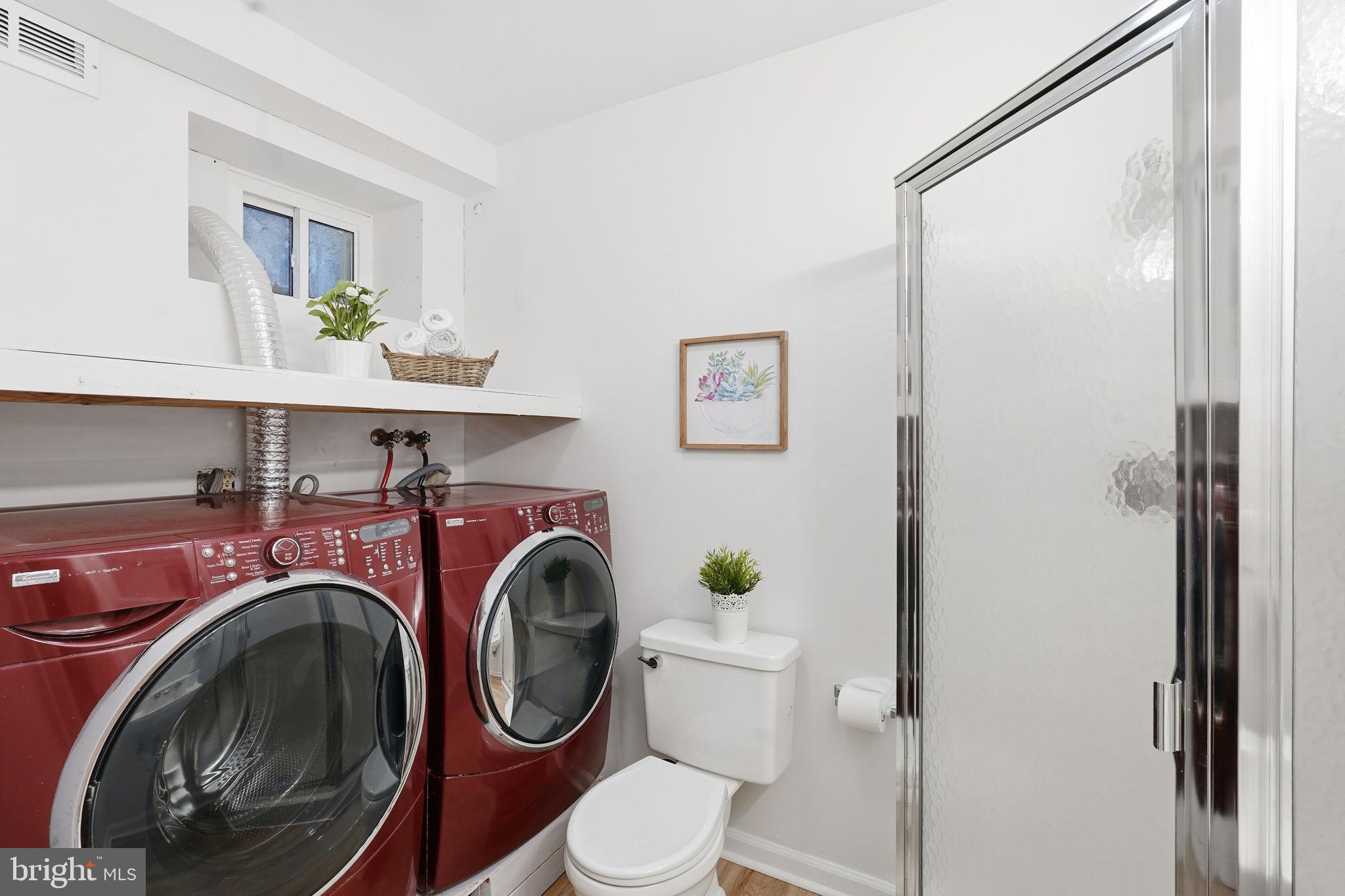 FAIRLINGTON VILLAGES - Residential