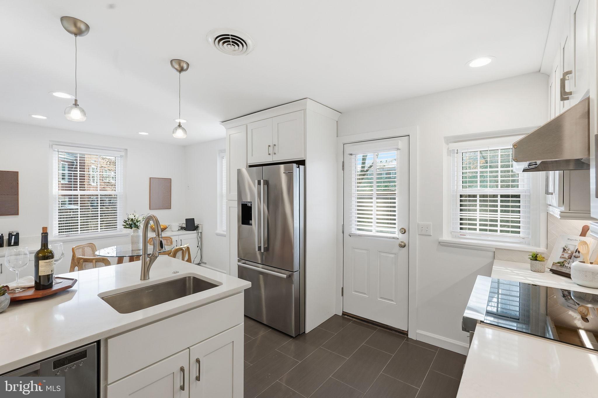 FAIRLINGTON VILLAGES - Residential