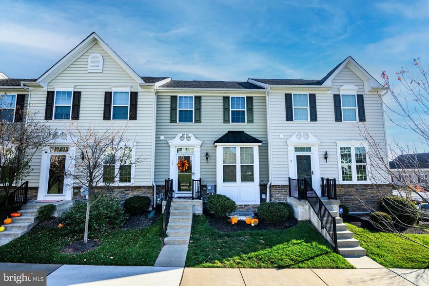 Welcome to this stunning 3 bedroom, 2 full and 2 half baths Washington Square townhome in award winning and sought after Owen J Roberts School District. This beautiful townhome offers main level entry with front door looking out into large open common area with walking path around the perimeter. The main floor offers an open floorplan including a spacious living room with a half bath, wood flooring, gorgeous extended  custom kitchen with granite tops, tile, stainless appliances & huge island. The dining area has a cool built-in bar with a kegerator and small wine fridge with additional space for a 2nd family room or office space. Sliding doors in the kitchen lead out to a large Trex deck where you can enjoy the view of this beautiful neighborhood while enjoying a cup of coffee or a glass of wine. Upstairs you will find a spacious primary bedroom which has a walk-in closet & luxury bath with soak tub & granite double vanity en-suite. The second & third bedrooms are a nice size with generous closet space and served by a hall bath. Laundry is also conveniently located on this level. The lower level has a spacious family/play room along with a large additional half bath and  2 car garage that leads to a 2 car driveway.
Home-Sweet-Home! 

Listing agent is related to seller