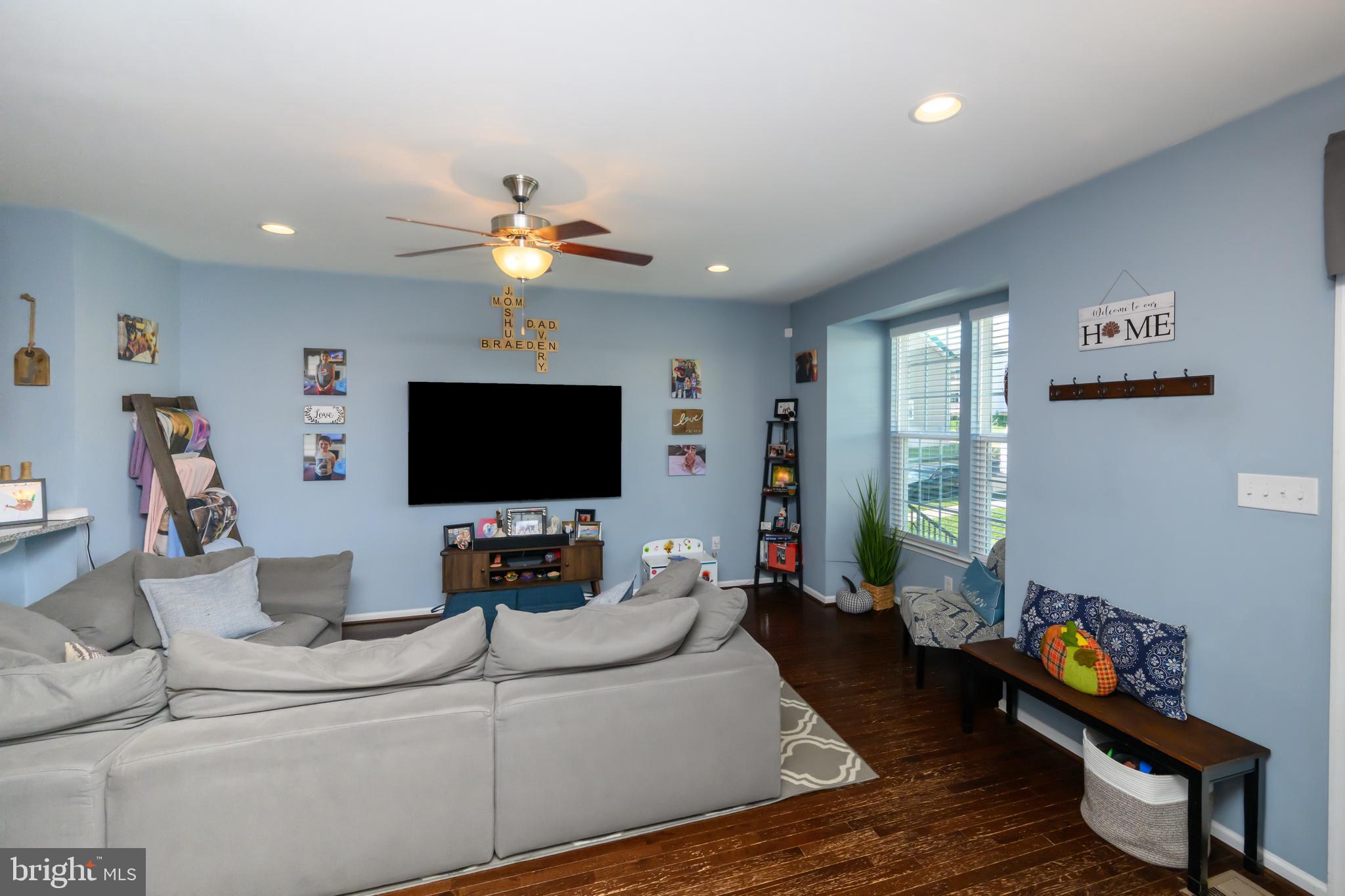 WASHINGTON SQUARE - Residential